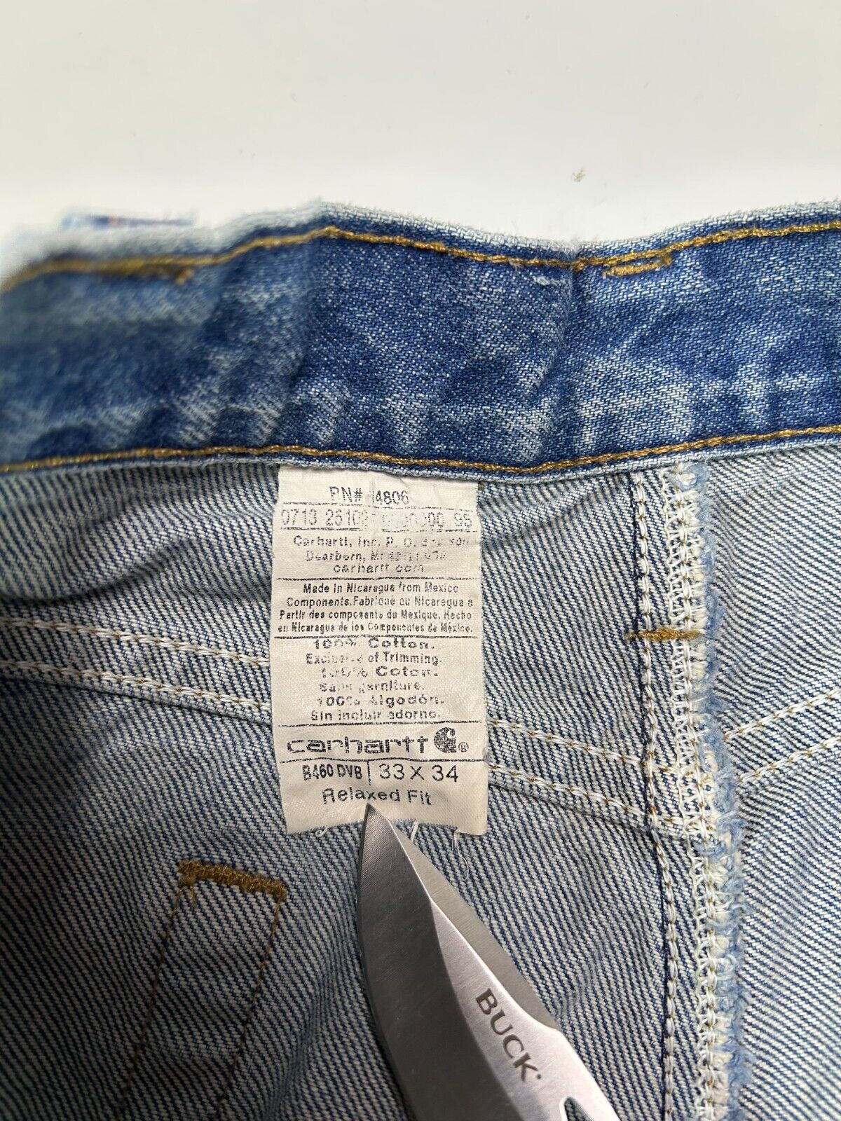 Vintage Carhartt Relaxed Fit Medium Wash Denim Workwear Pants Size 32W