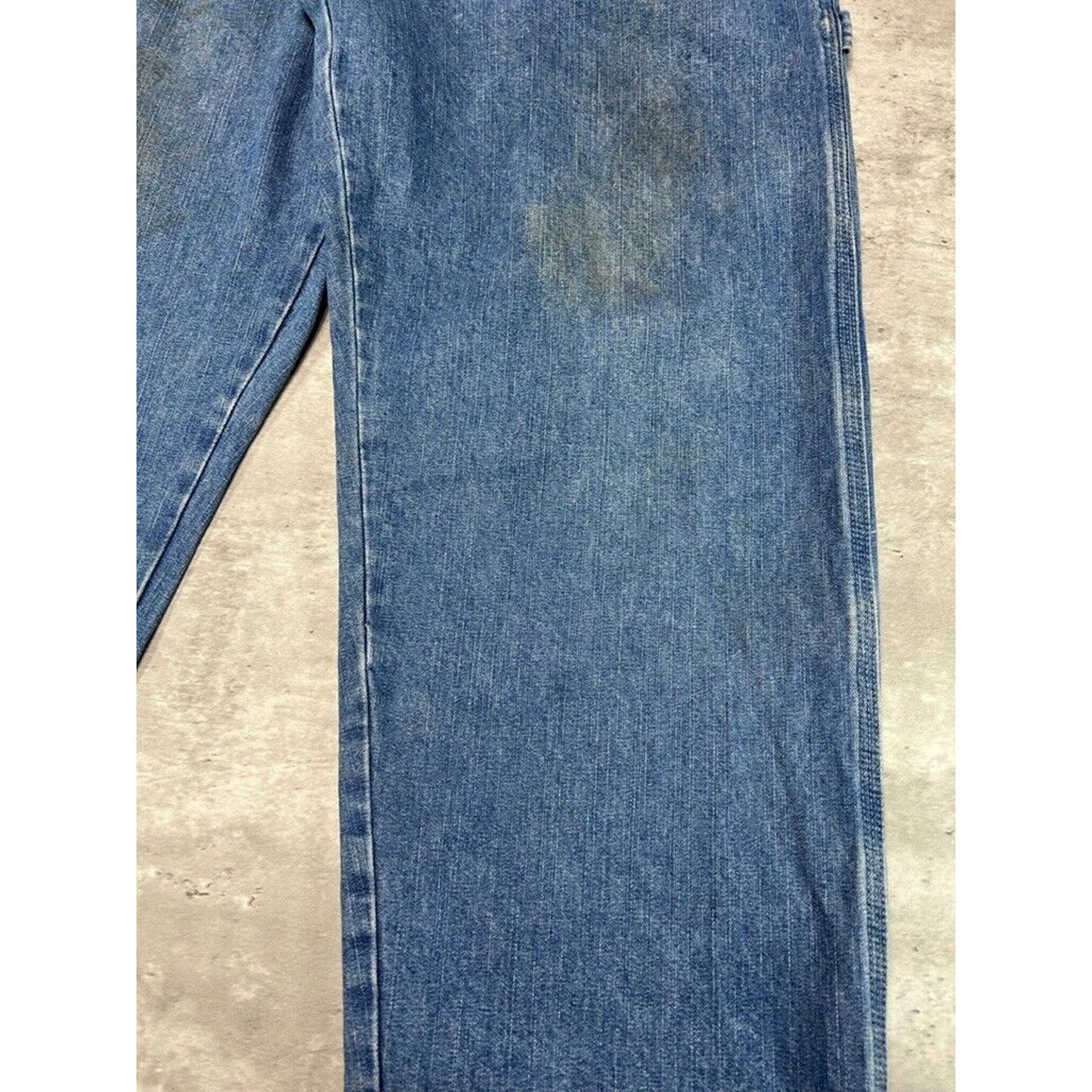 Vintage Wrangler Hero Medium Wash Denim Workwear Carpenter Pants Size 33