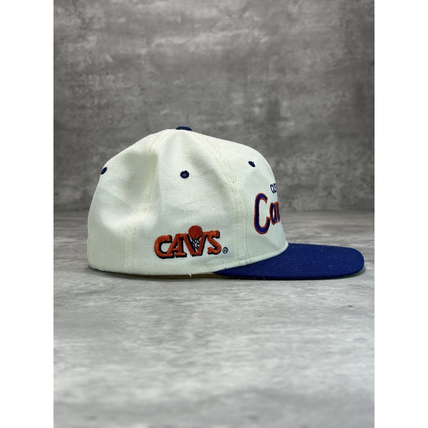 Vintage 90s Cleveland Cavaliers NBA Sports Specialties Script Snapback Hat OSFA