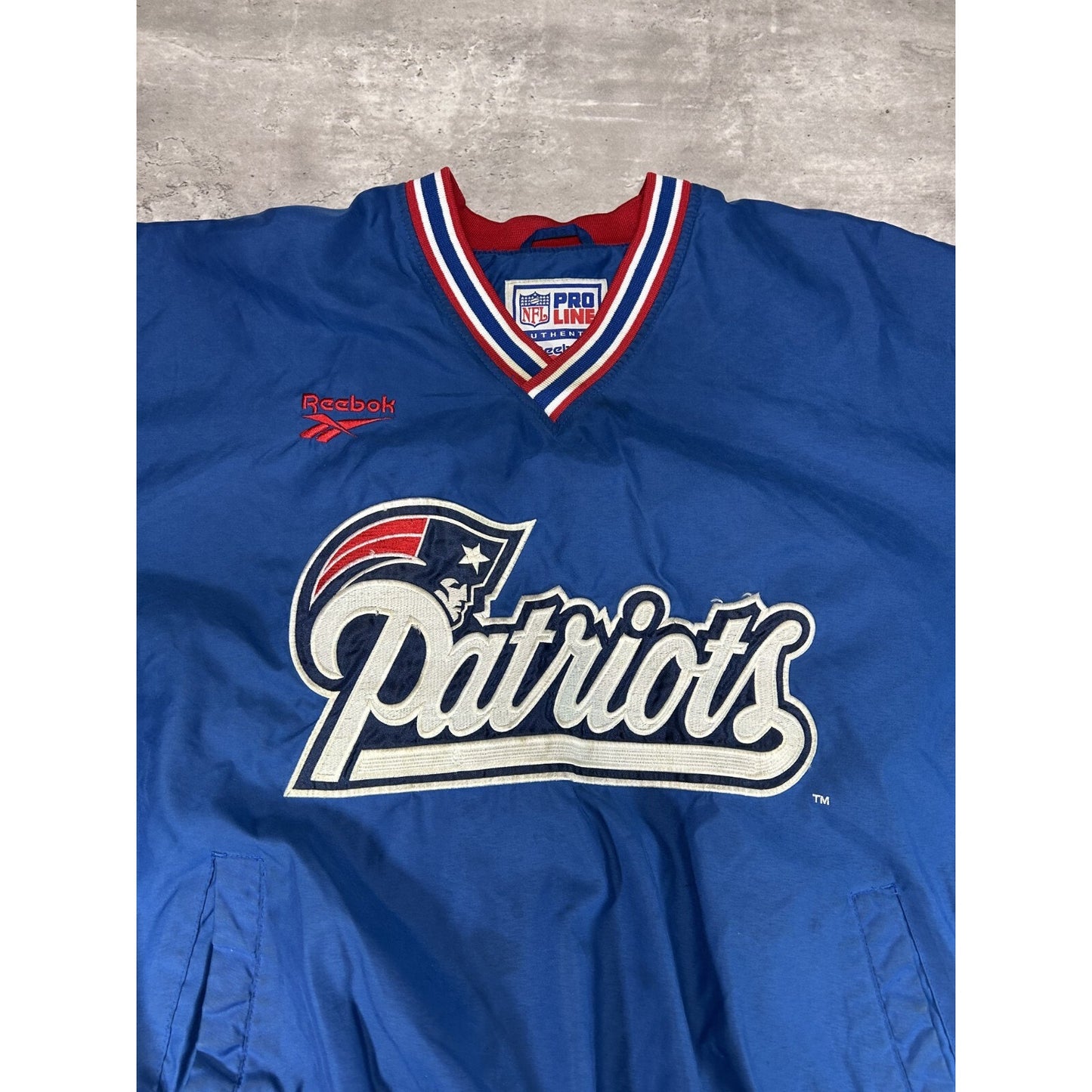 Vintage 2000s New England Patriots NFL Embroidered Reebok Windbreaker Jacket XL