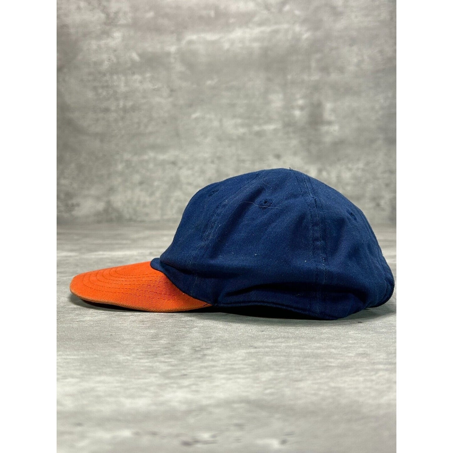 Vintage Nike Embroidered Swoosh Two Tone YOUTH Snapback Hat OSFA