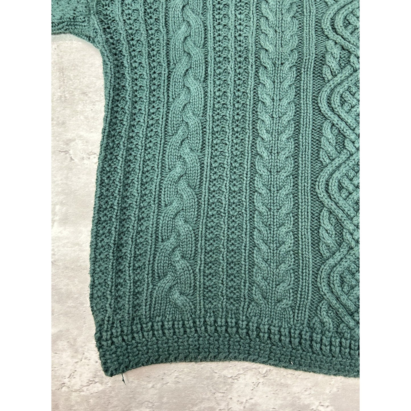 Vintage 80s/90s Rizer Cable Knit Pullover Sweater Size Large Green