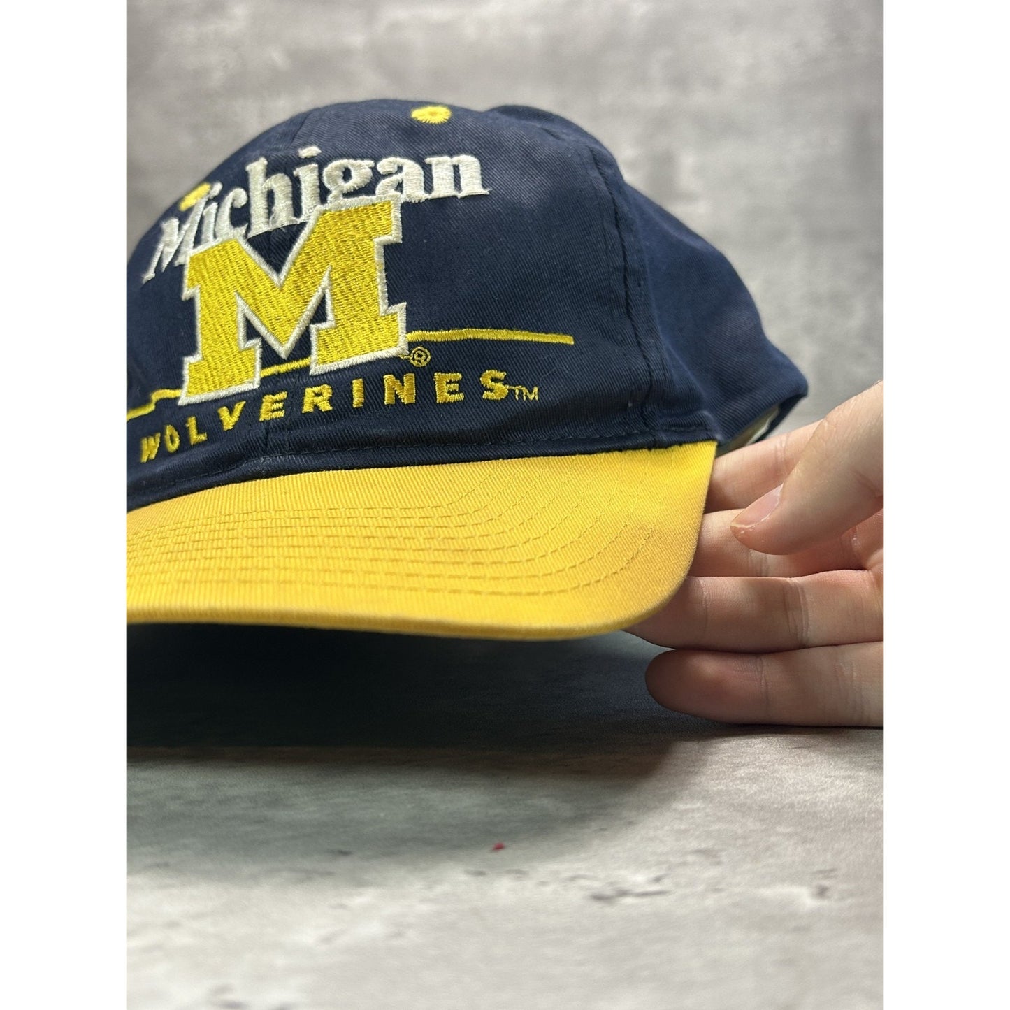 Vintage 90s Michigan Wolverines NCAA Embroidered Spellout Snapback Hat OSFA