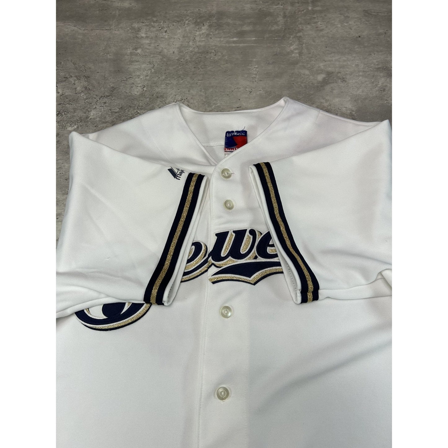 Vintage Milwaukee Brewers MLB Stitched Majestic Baseball Jersey Size Large