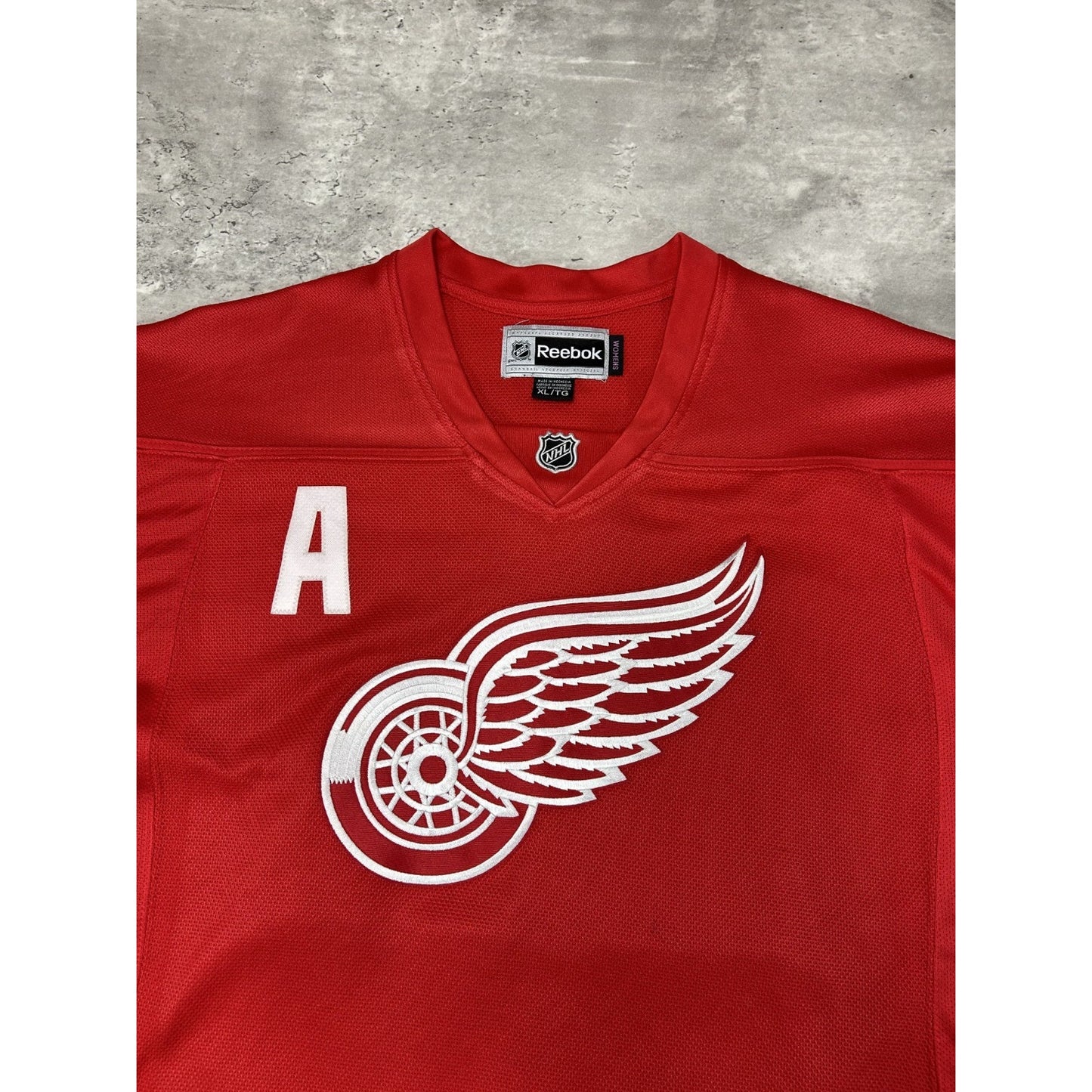 Vintage Womens Henrik Zetterberg #40 Detroit Red Wings NHL Jersey Size XL Red