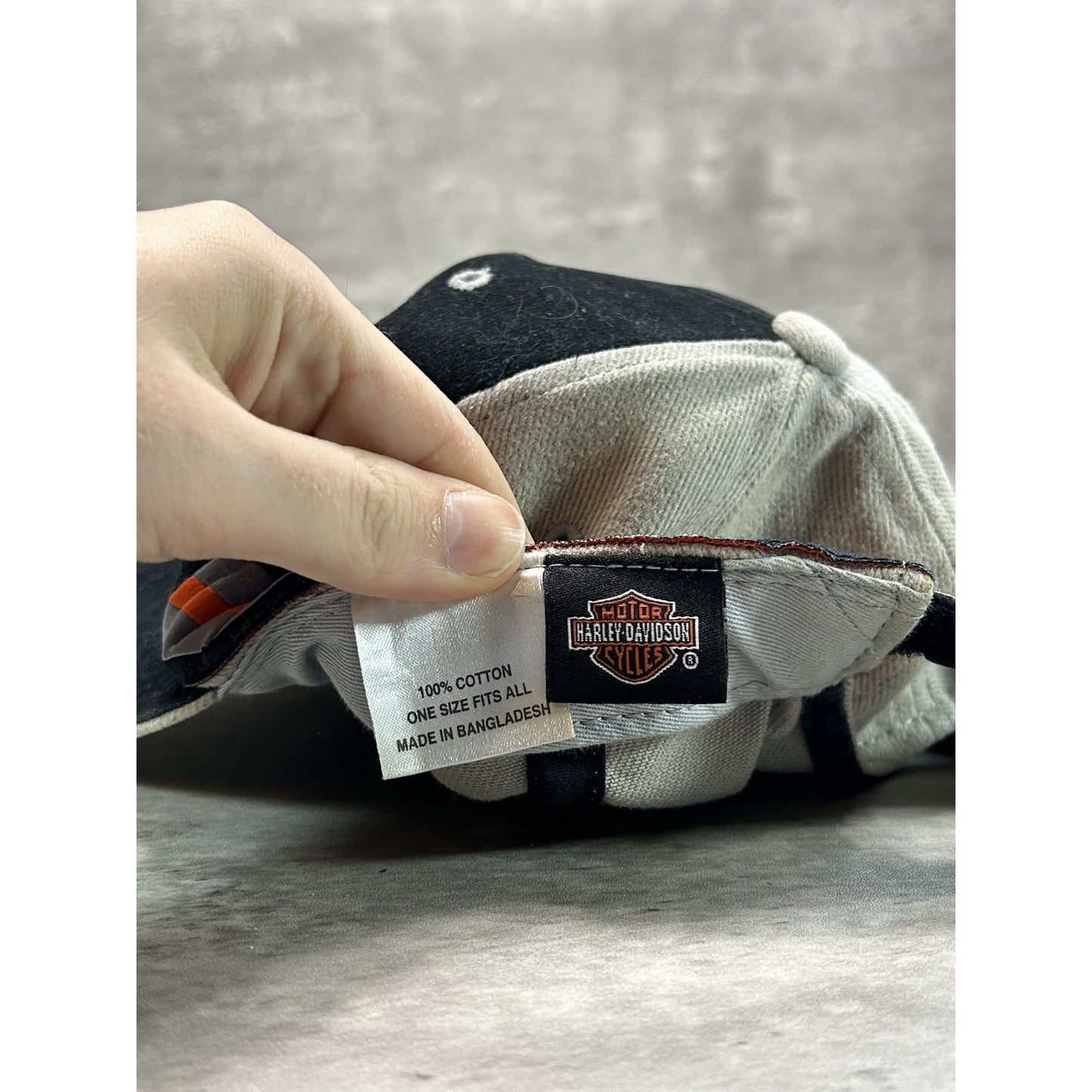 Vintage Harley Davidson Motorcycles Embroidered Logo Trucker Strapback Hat OSFA