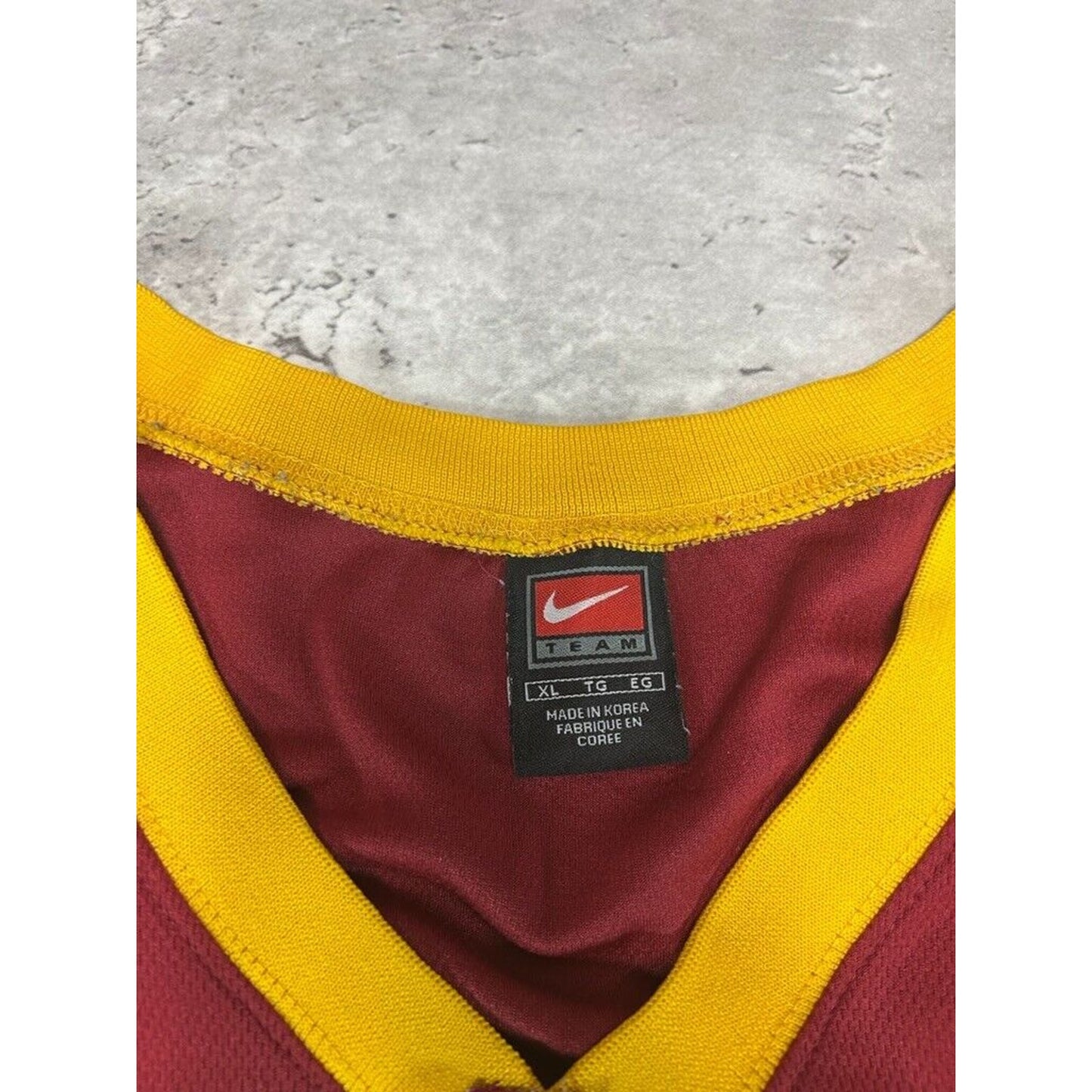 Vintage USC Trojans NCAA #22 Collegiate Nike Basketball Jersey Size XL