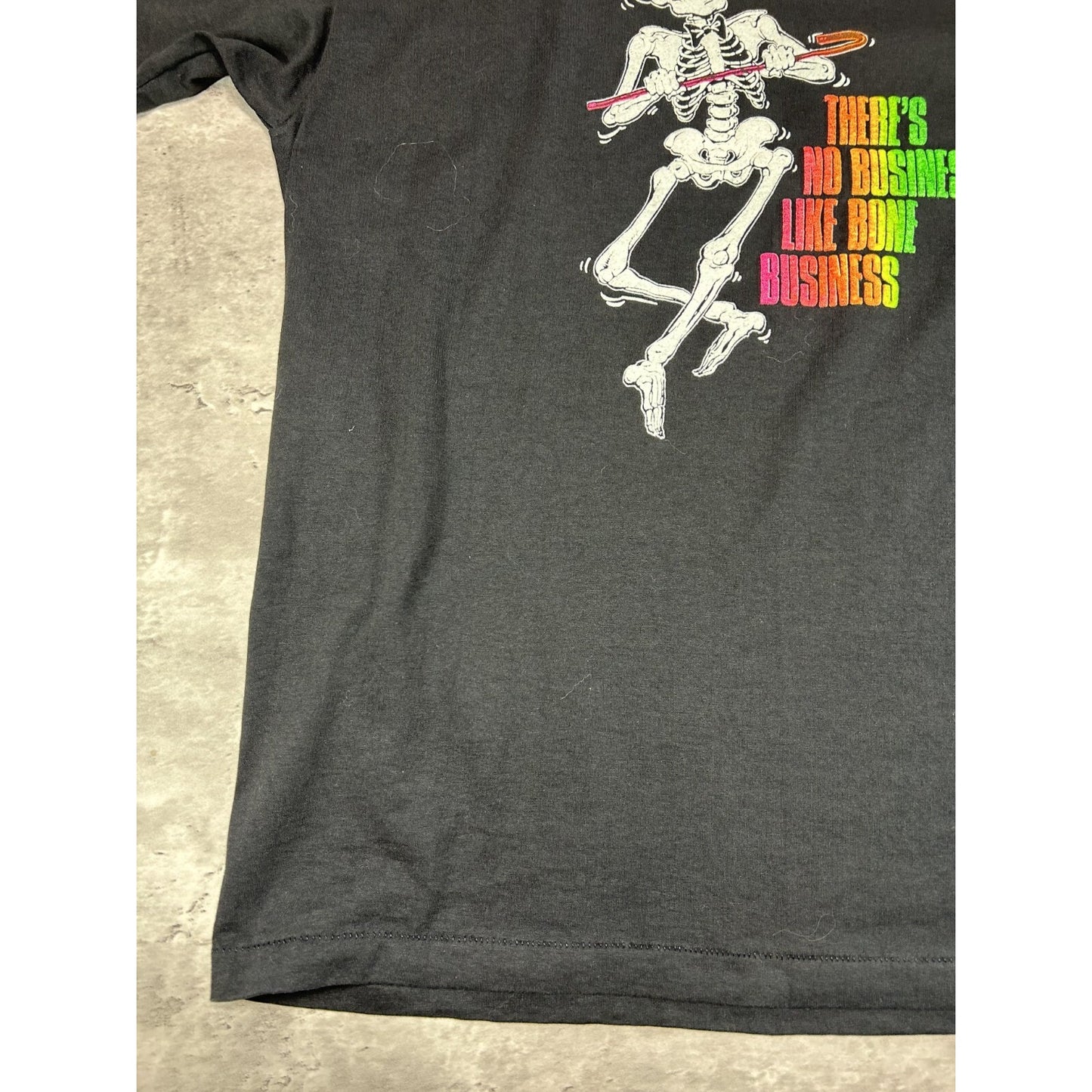 Vintage 90s There's No Business Like Bone Business Spellout T-Shirt Size Large