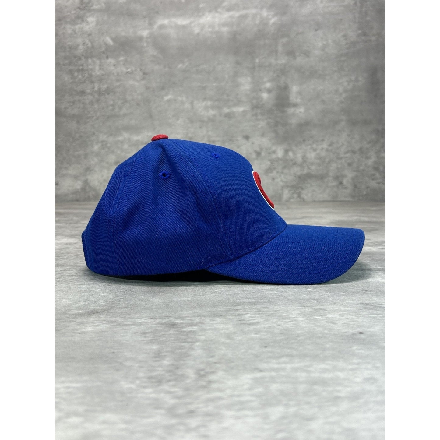 Vintage 90s Chicago Cubs MLB Embroidered Logo Baseball Snapback Hat OSFA Blue