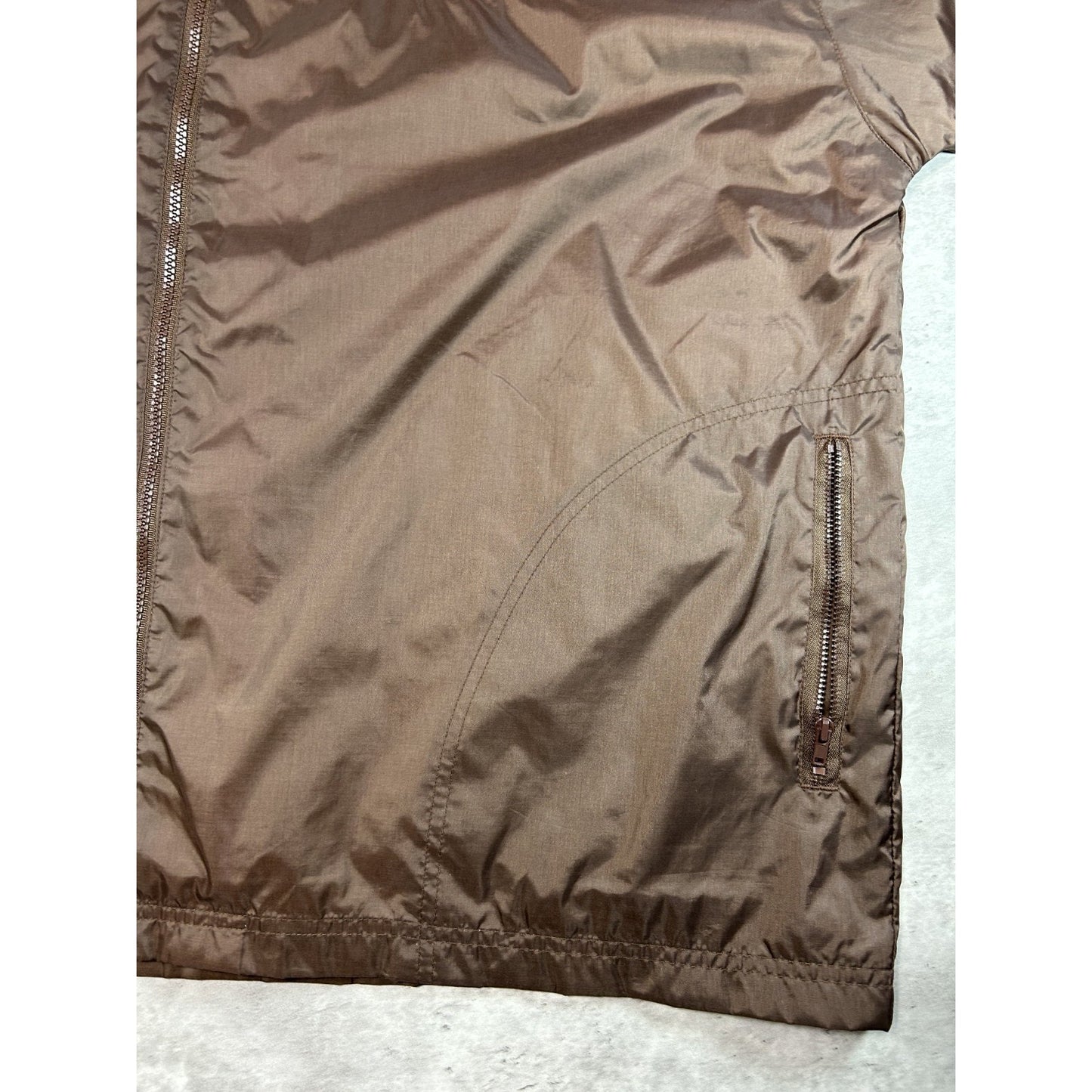 Vintage Cleveland Browns NFL Embroidered Logo Full Zip Nylon Jacket Size XL