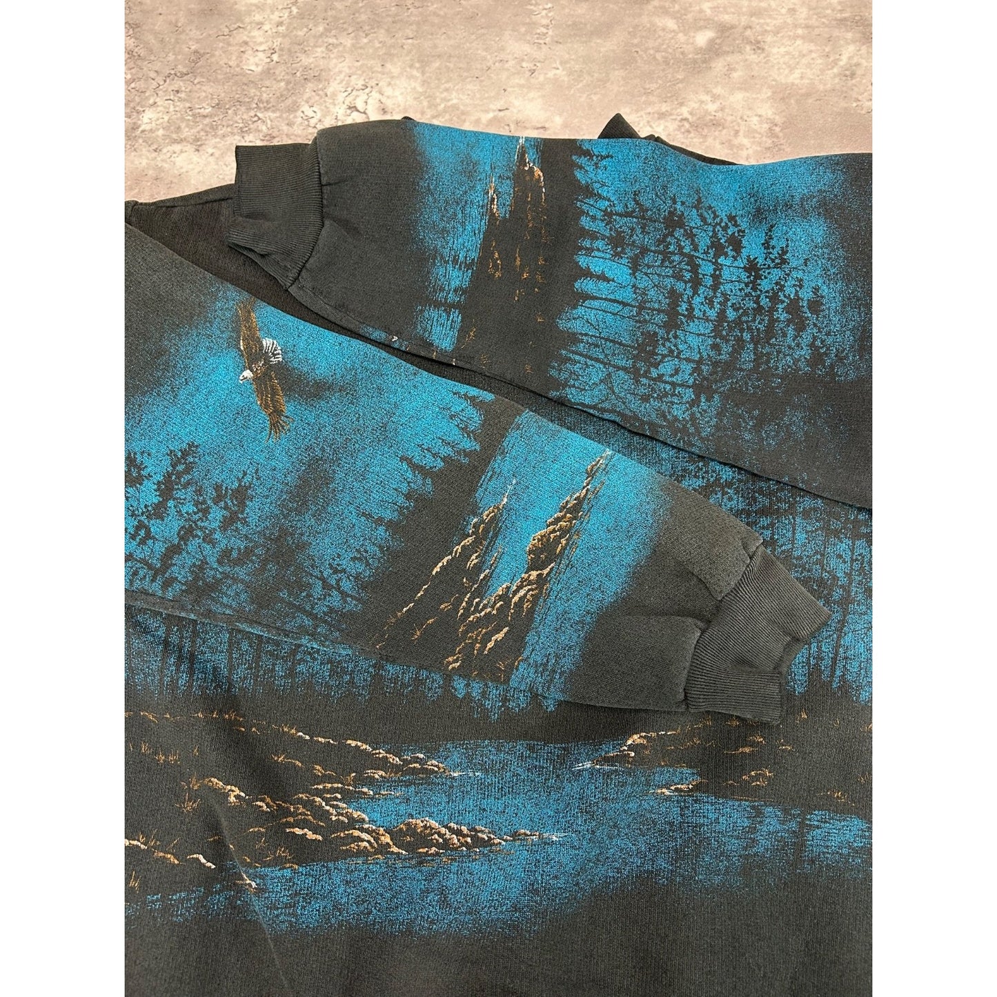 Vintage 90s Bald Eagle Nature Graphic All Over Print 1/4 Button Sweatshirt Sz L