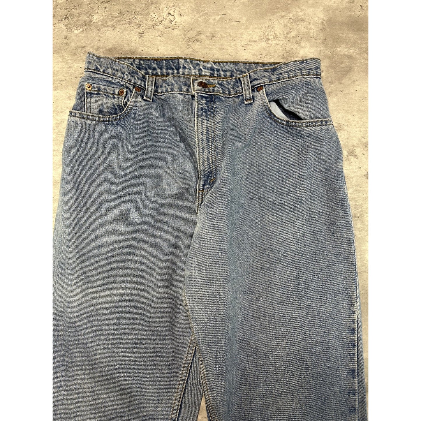 Vintage 90s Womens Levis 550 Red Tab Light Wash Denim Pants Size 33 Blue
