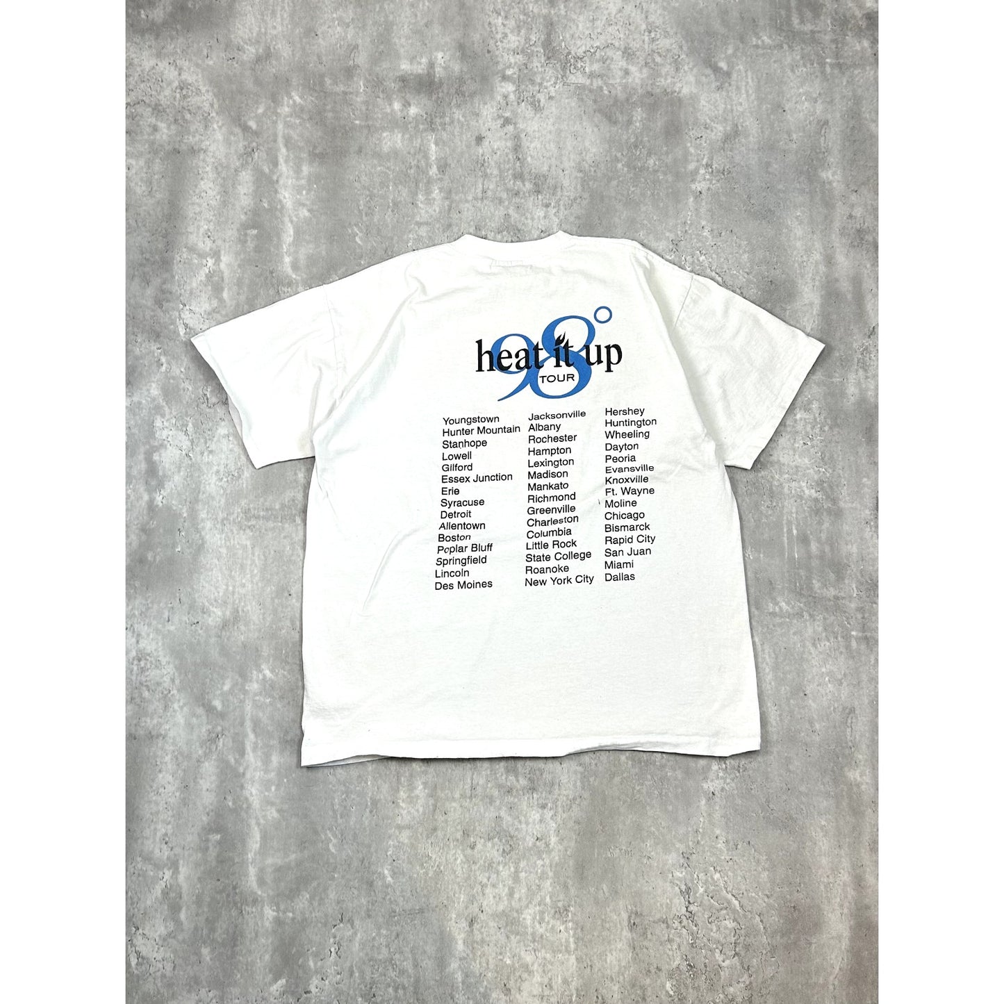 Vintage 1998 98 Degrees Heat It Up Pop Music Tour Graphic T-Shirt Size XL White