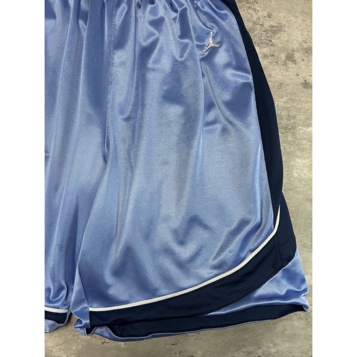 Vintage 2000s UNC Tarheels NCAA Nike Team Collegiate Basketball Shorts Sz Small