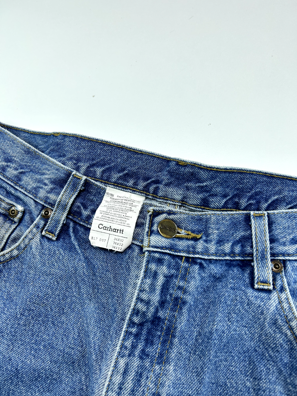 Vintage 90s Carhartt Medium Wash Denim Work Wear Pants Size 36W B17 DST