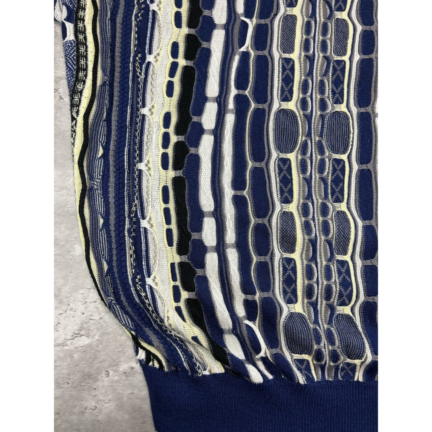 Vintage 90s Gochu Ribbed Abstract 3D Knit Sweater Size Large Blue