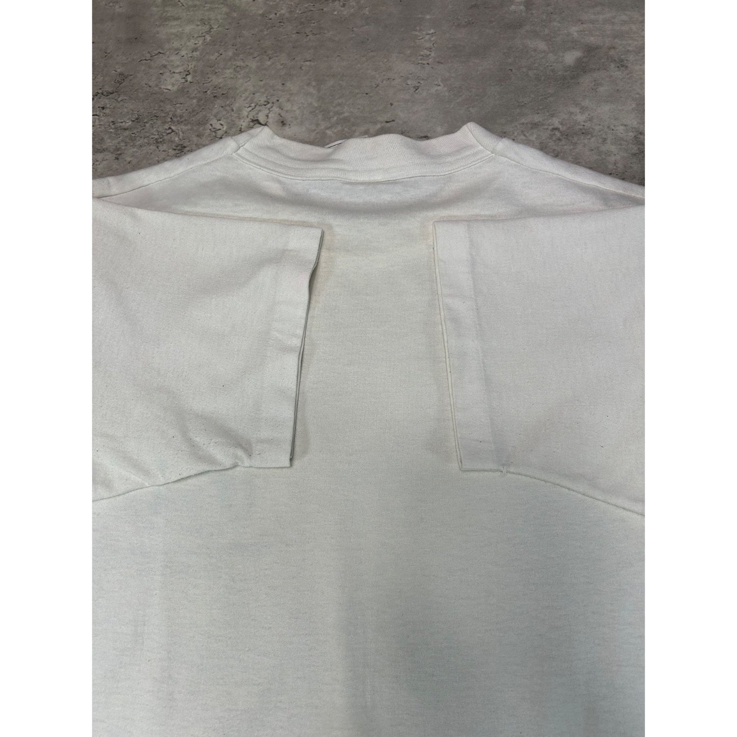 Vintage 1998 Ontario Handgun Association Graphic Crest T-Shirt Size Medium