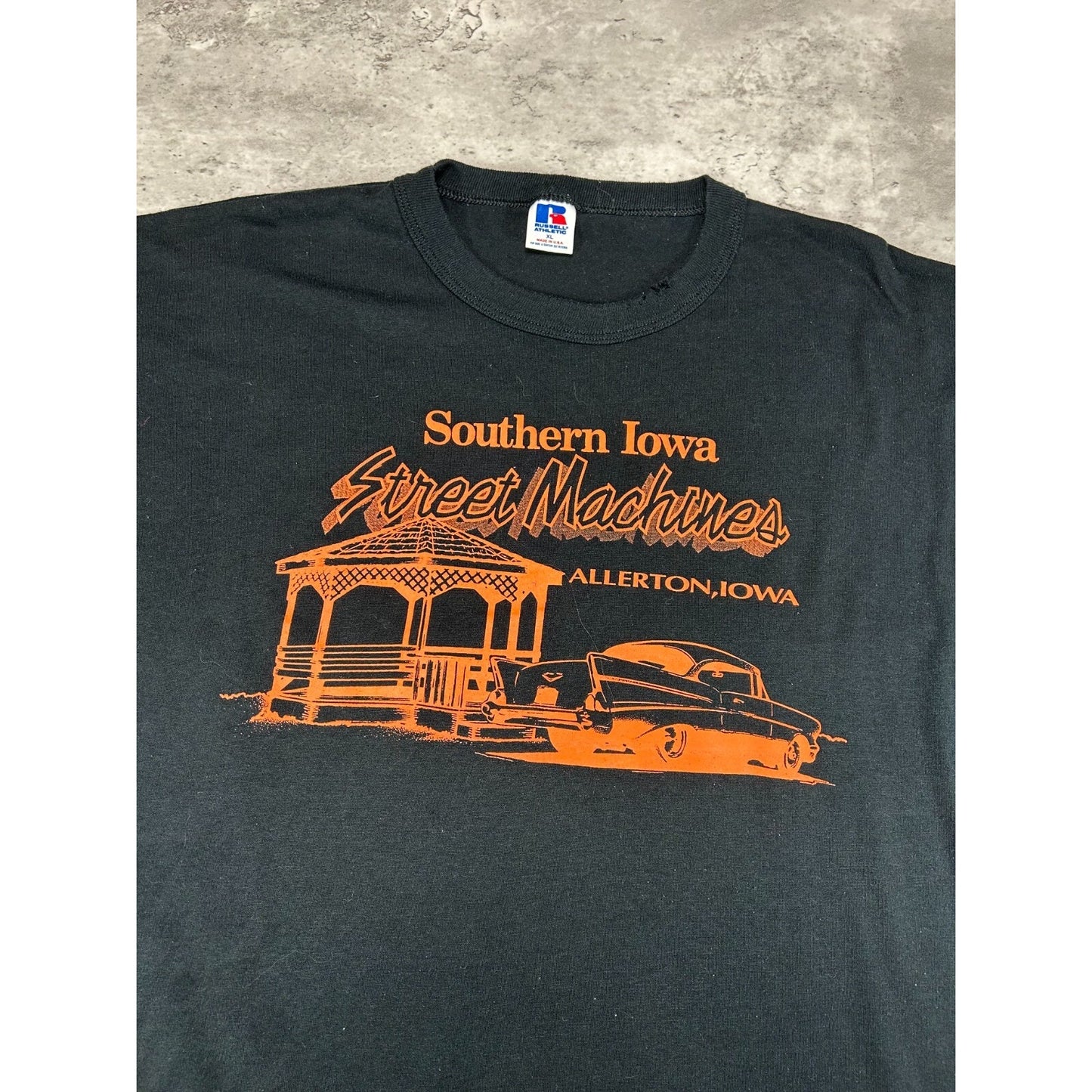 Vintage Southern Iowa Car Graphic Destination T-Shirt Size XL Black