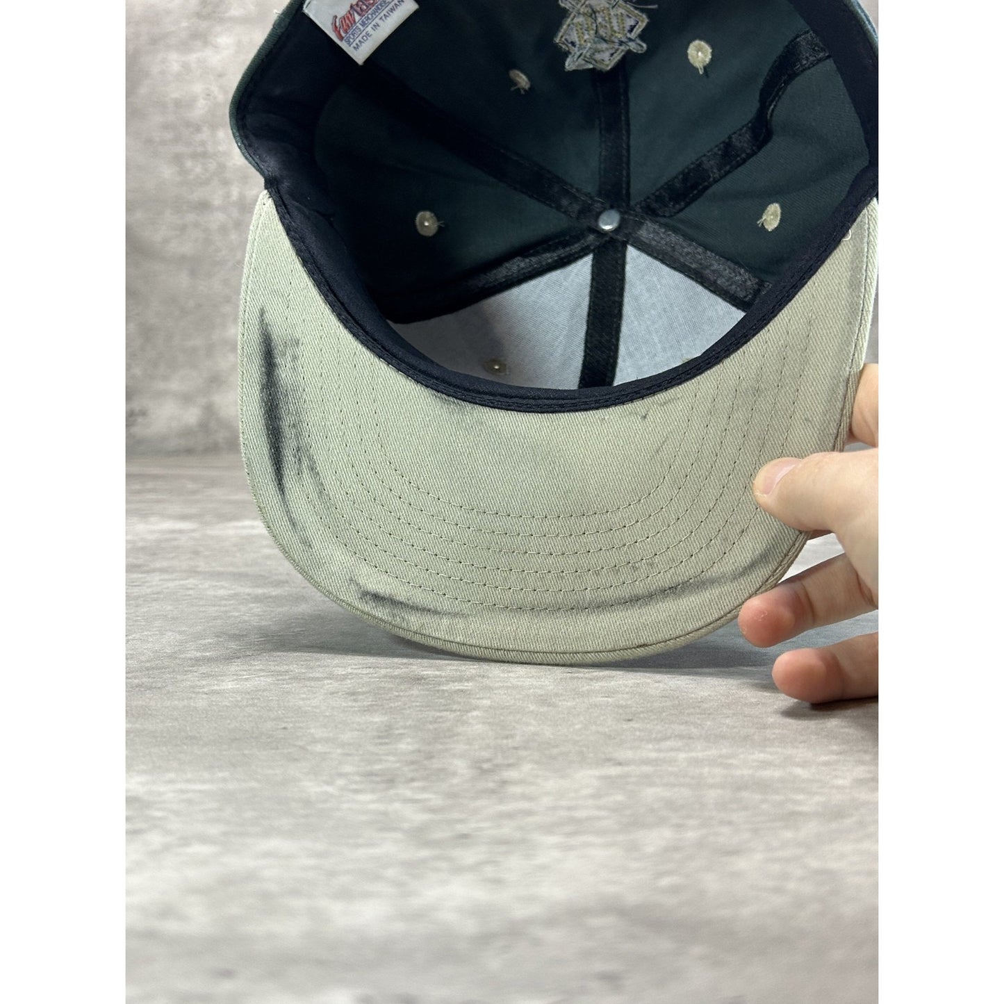 Vintage 90s Milwaukee Brewers MLB Miller Park Embroidered Snapback Hat OSFA