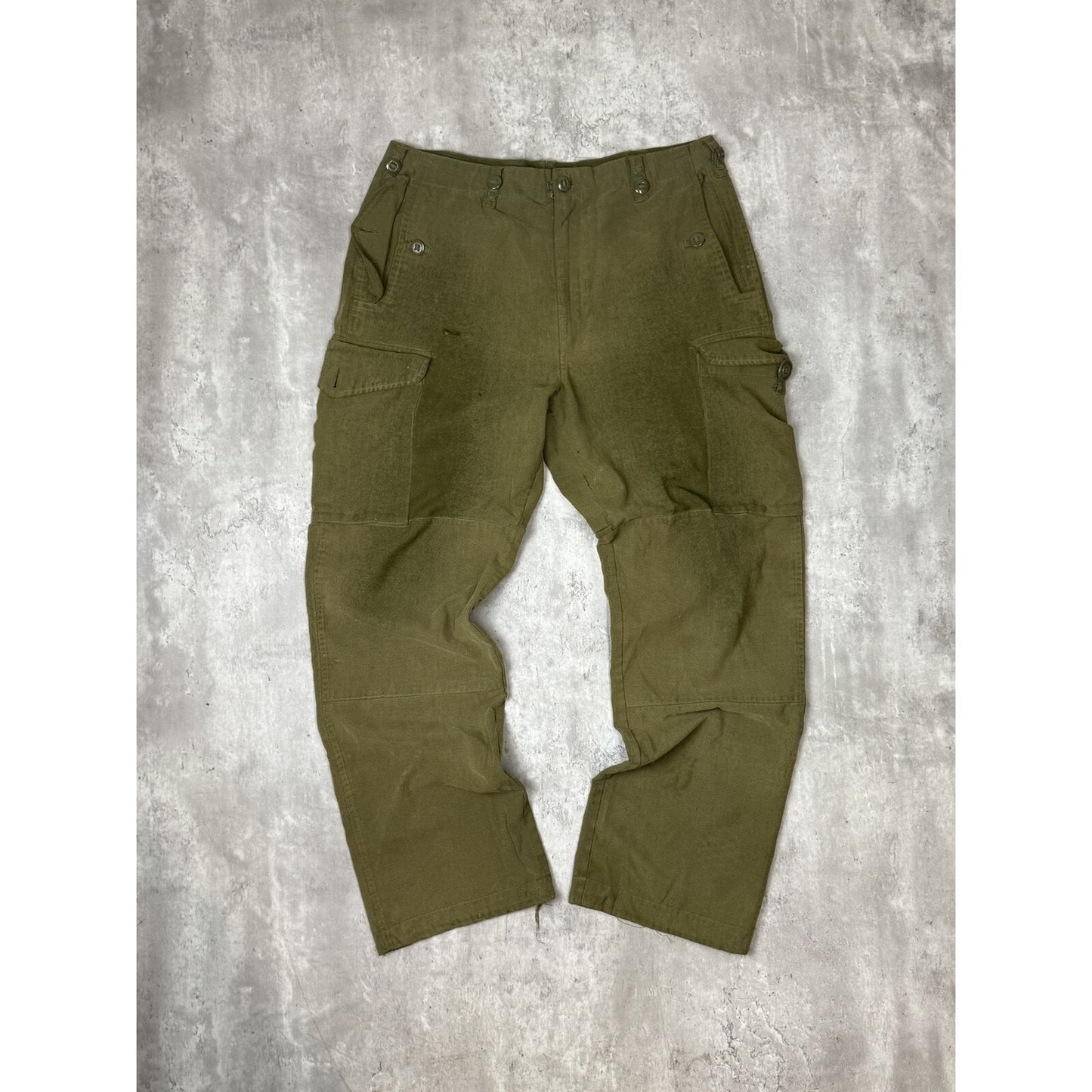 Vintage 1980s/90s MIlitary Nato Army Cargo Pants Size 36 Green