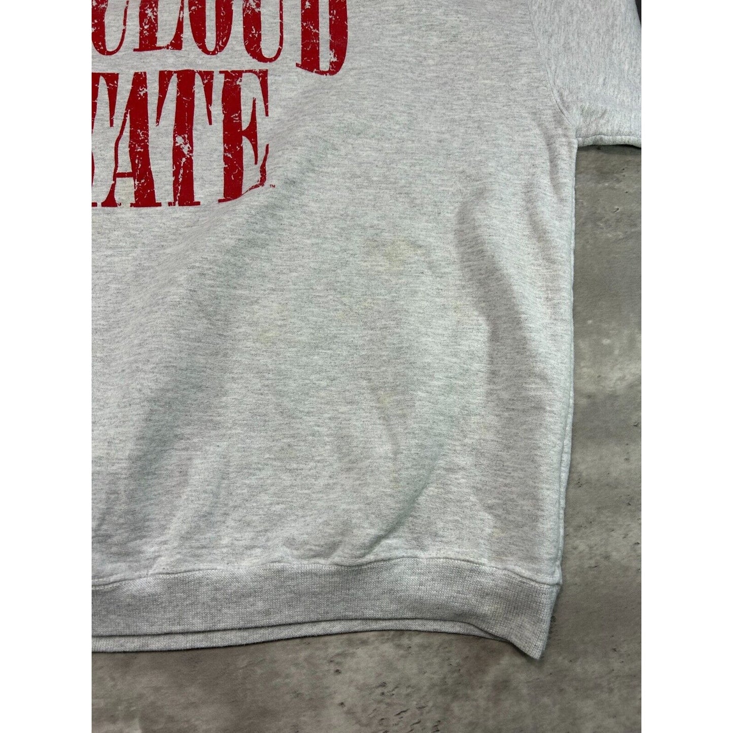 Vintage 90s St. Cloud State Huskies NCAA Collegiate Spell Out Sweatshirt Size XL