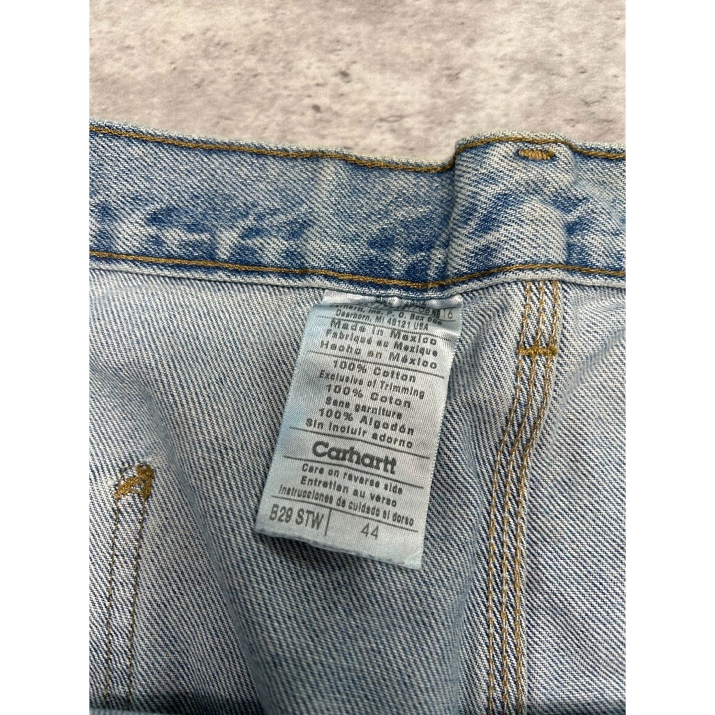 Vintage Carhartt Light Wash Denim Workwear Carpenter Shorts Size 44 Blue