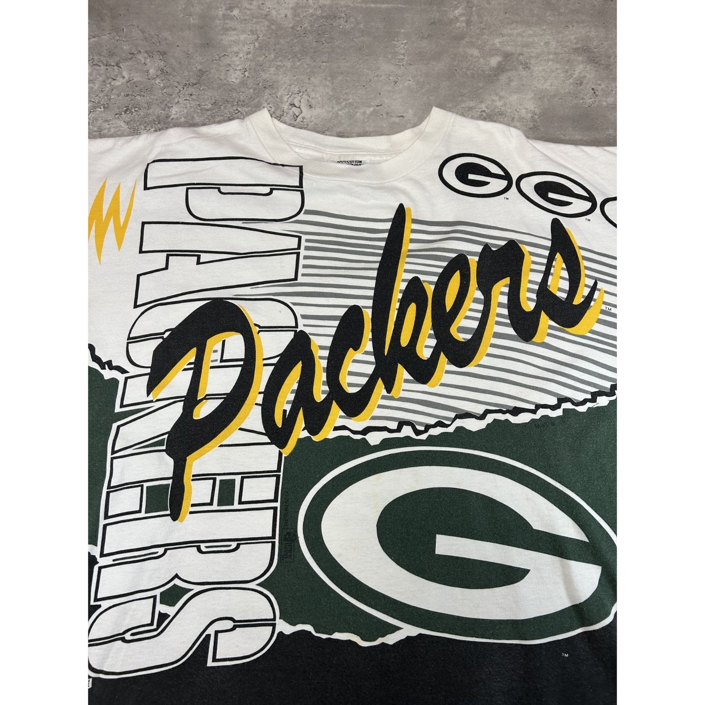 Vintage 90s Green Bay Packers NFL All Over Print Graphic T-Shirt Size 3XL