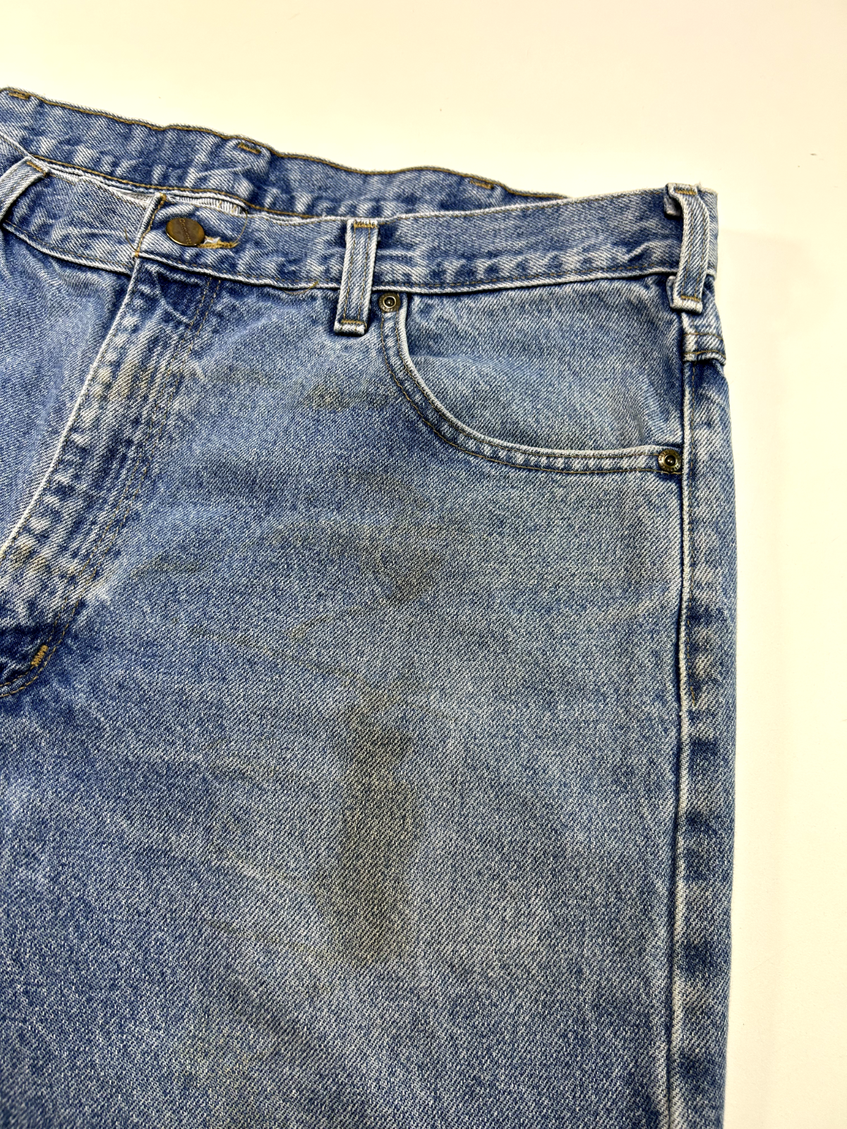 Vintage Carhartt Relaxed Fit Light Wash Denim Workwear Pants Size 37