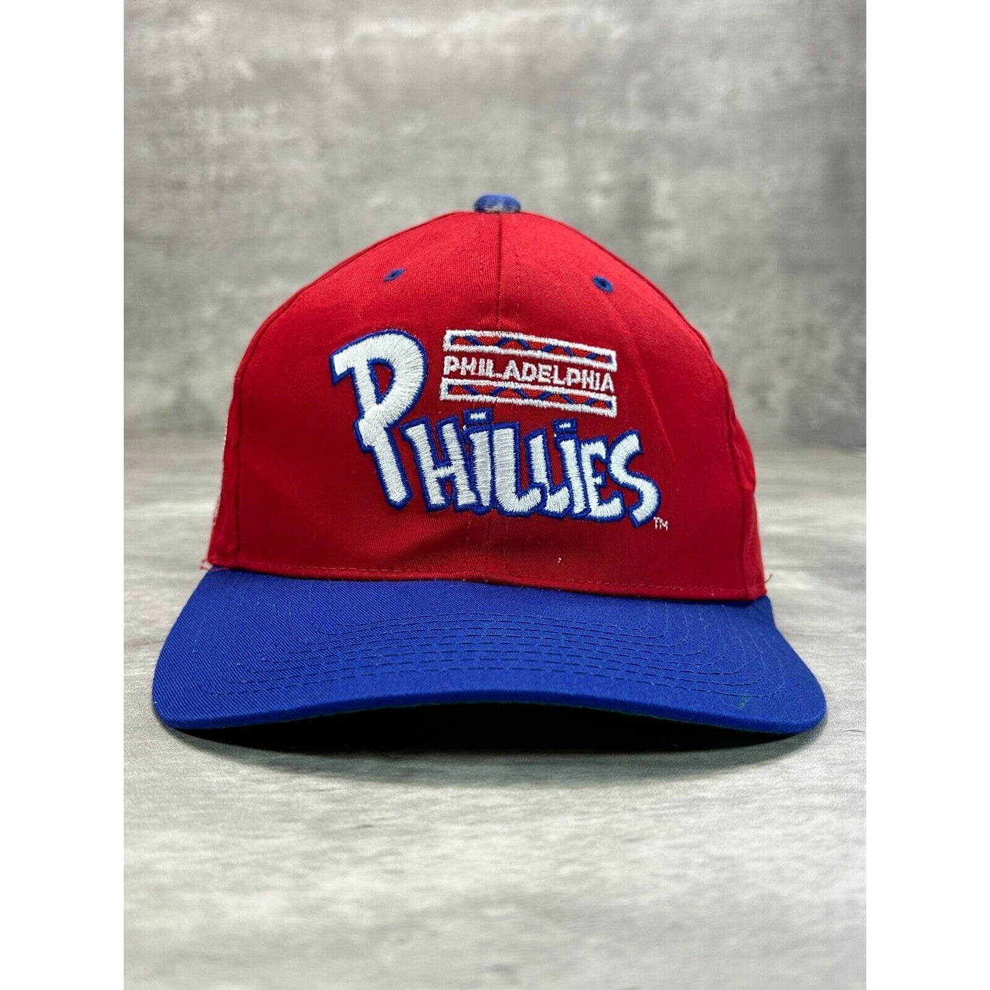 Vintage 90s Philadelphia Phillies MLB Embroidered Spell Out Snapback Hat OSFA