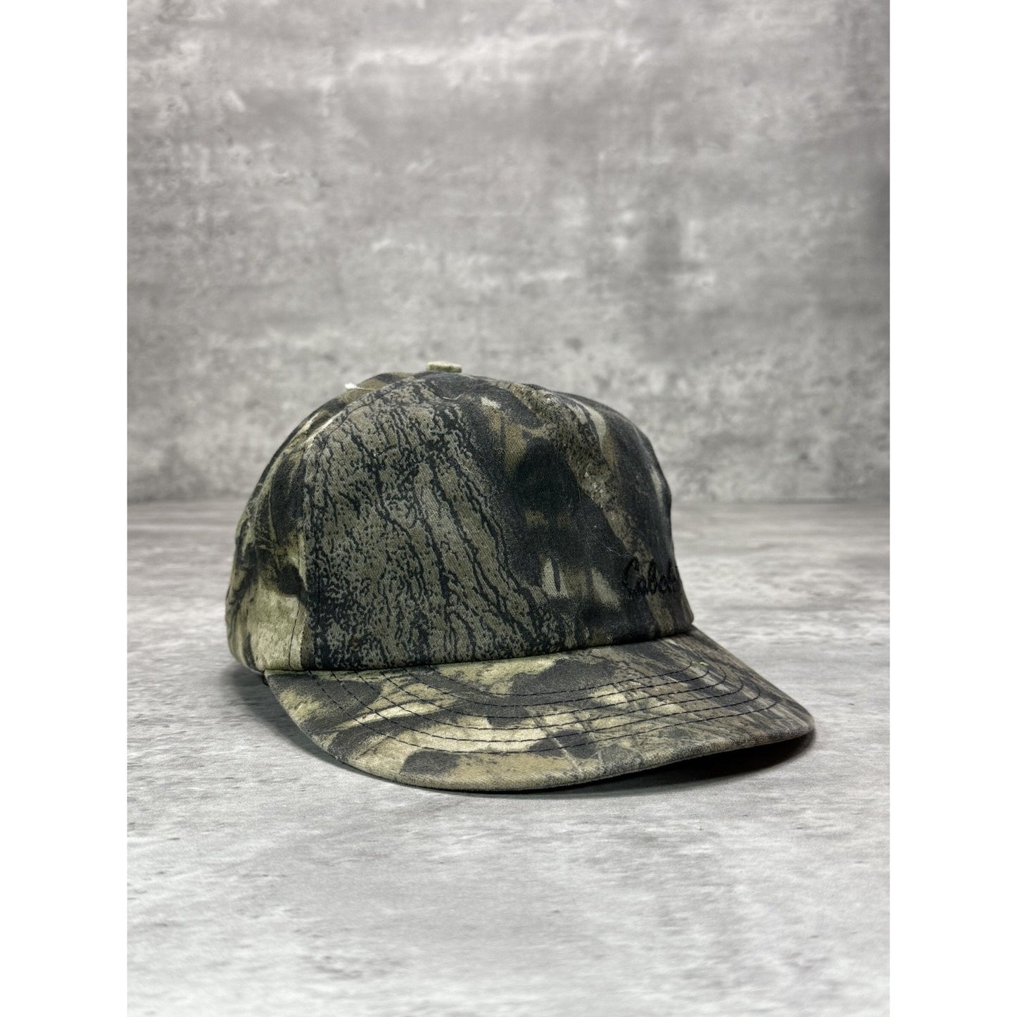 Vintage 90s Cabela Tree Camo Hunting Snapback Hat OSFA