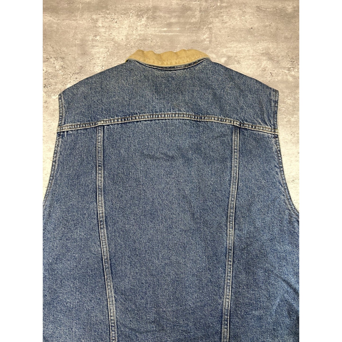 Vintage Levis Red Tab Plaid Lined Medium Wash Denim Vest Size Large