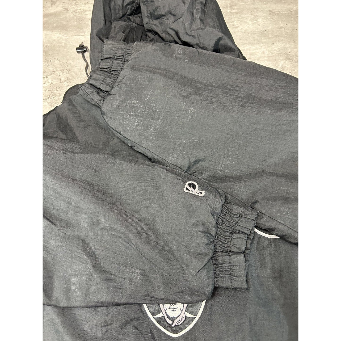 Vintage 90s Oakland Raiders NFL Insulated Hooded Pro Player Jacket Size Large