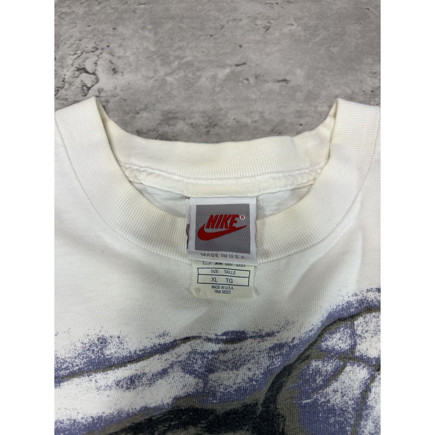 Vintage 80s/90s Michael Jordan #23 NBA Chicago Bulls Graphic Nike T-Shirt Sz XL