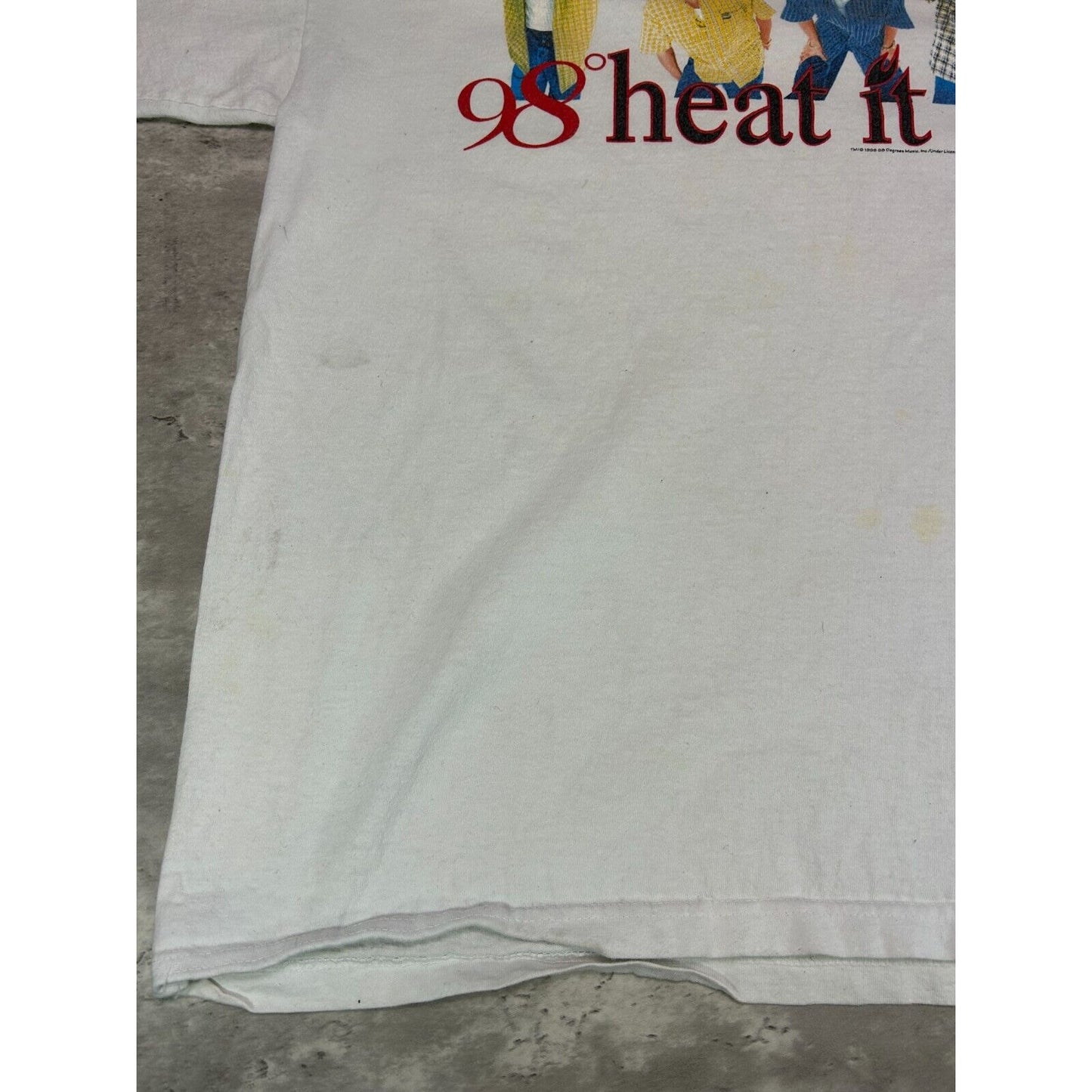 Vintage 1998 98 Degrees Heat It Up Pop Music Tour Graphic T-Shirt Size XL White
