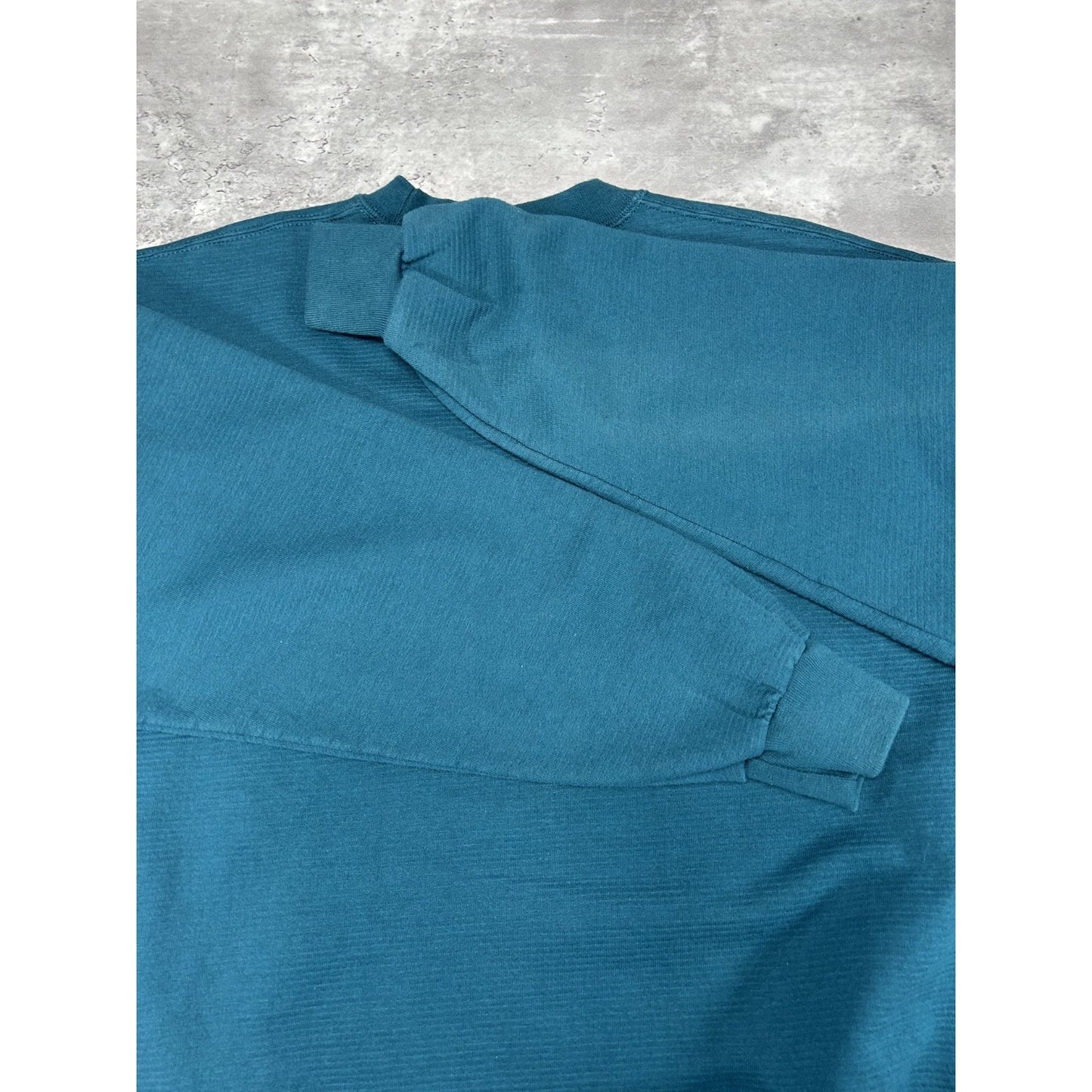 Vintage 1996 Yellowstone National Park Destination Graphic Sweatshirt Size XL