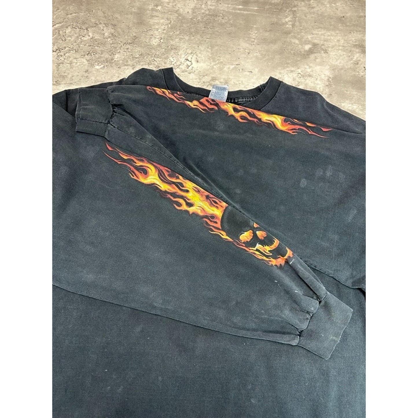Vintage Y2K Flame Skull Sleeve Graphic Long Sleeve T-Shirt Size XXXL Black