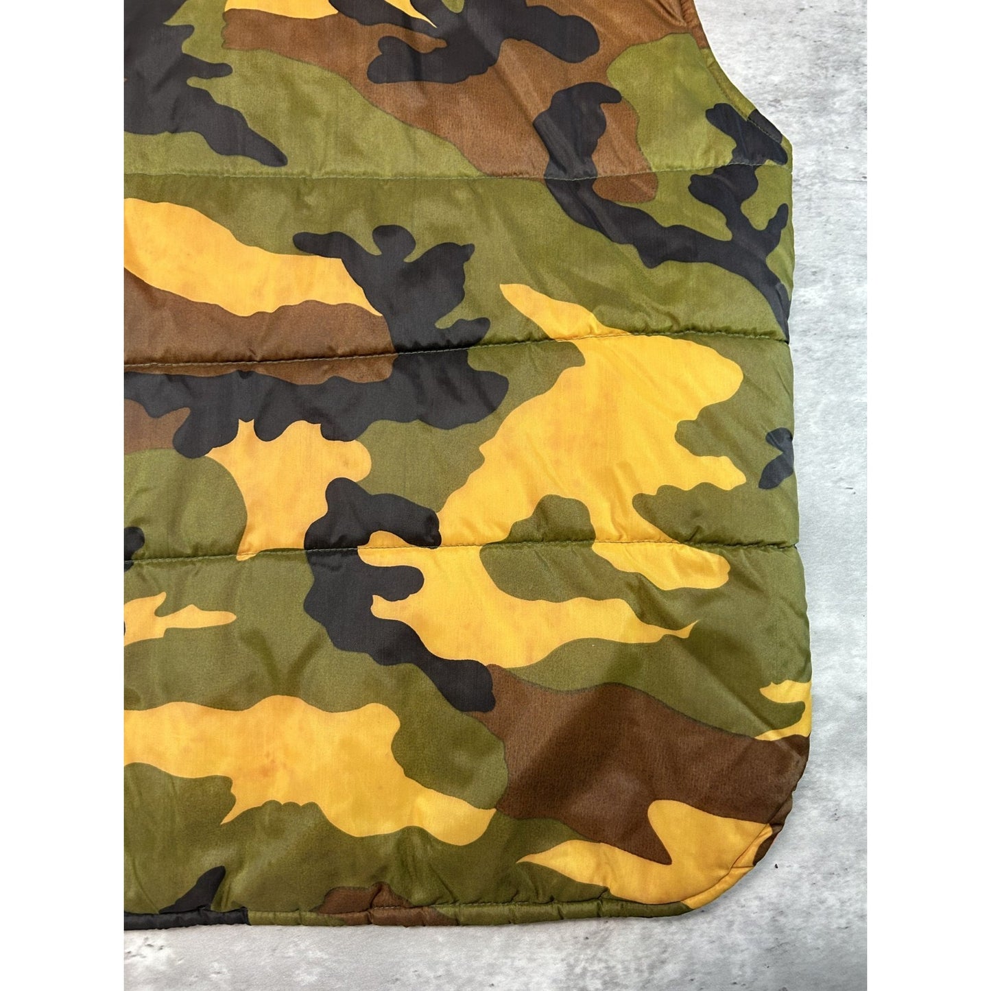 Vintage 80s Winchester Camo Reversible Nylon Hunting Puffer Jacket Size Medium