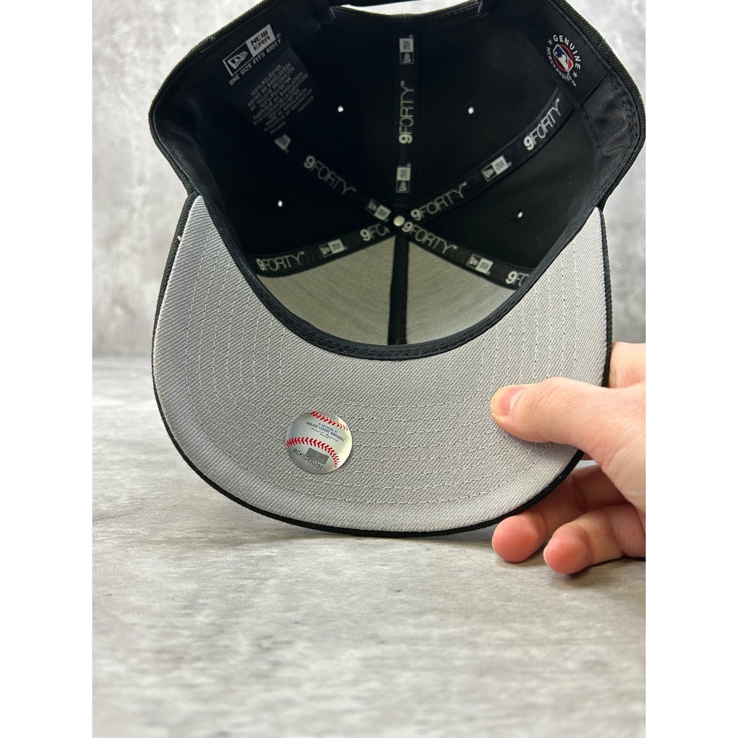 Vintage Los Angeles Dodgers MLB Tonal Embroidered Logo Snapback Hat OSFA