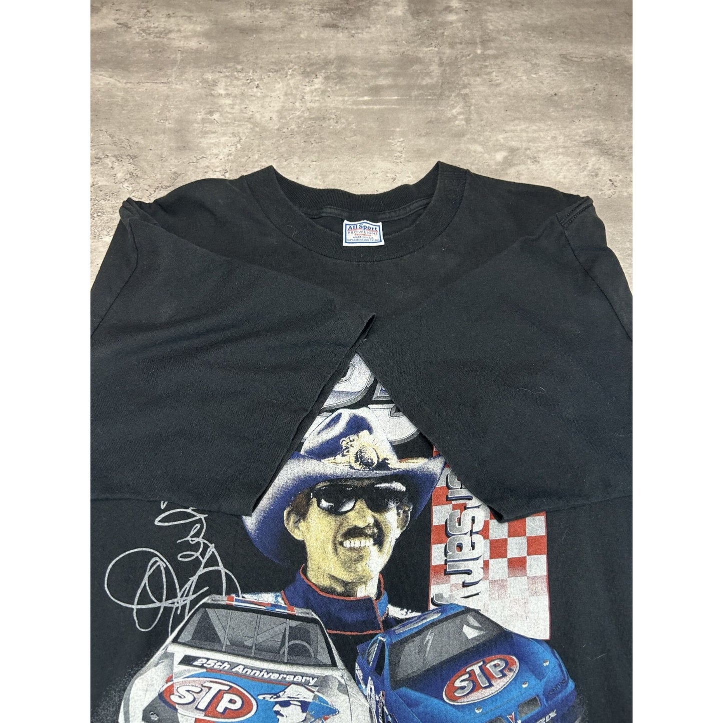 Vintage Richard Petty STP Racing Nascar Graphic T-Shirt Size 2XL Black