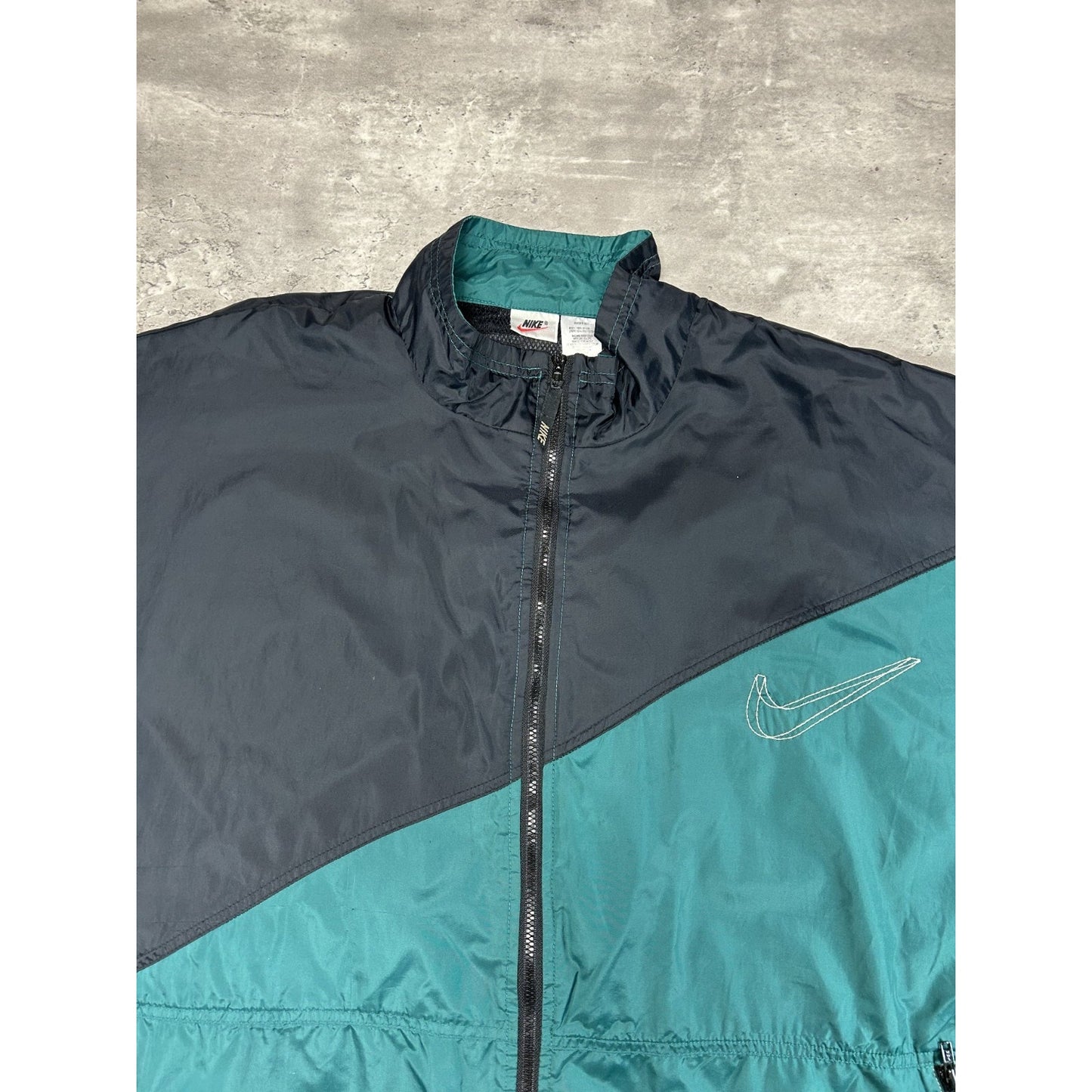 Vintage 90s Nike Embroidered 3D Swoosh Nylon Windbreaker Jacket Size 2XL