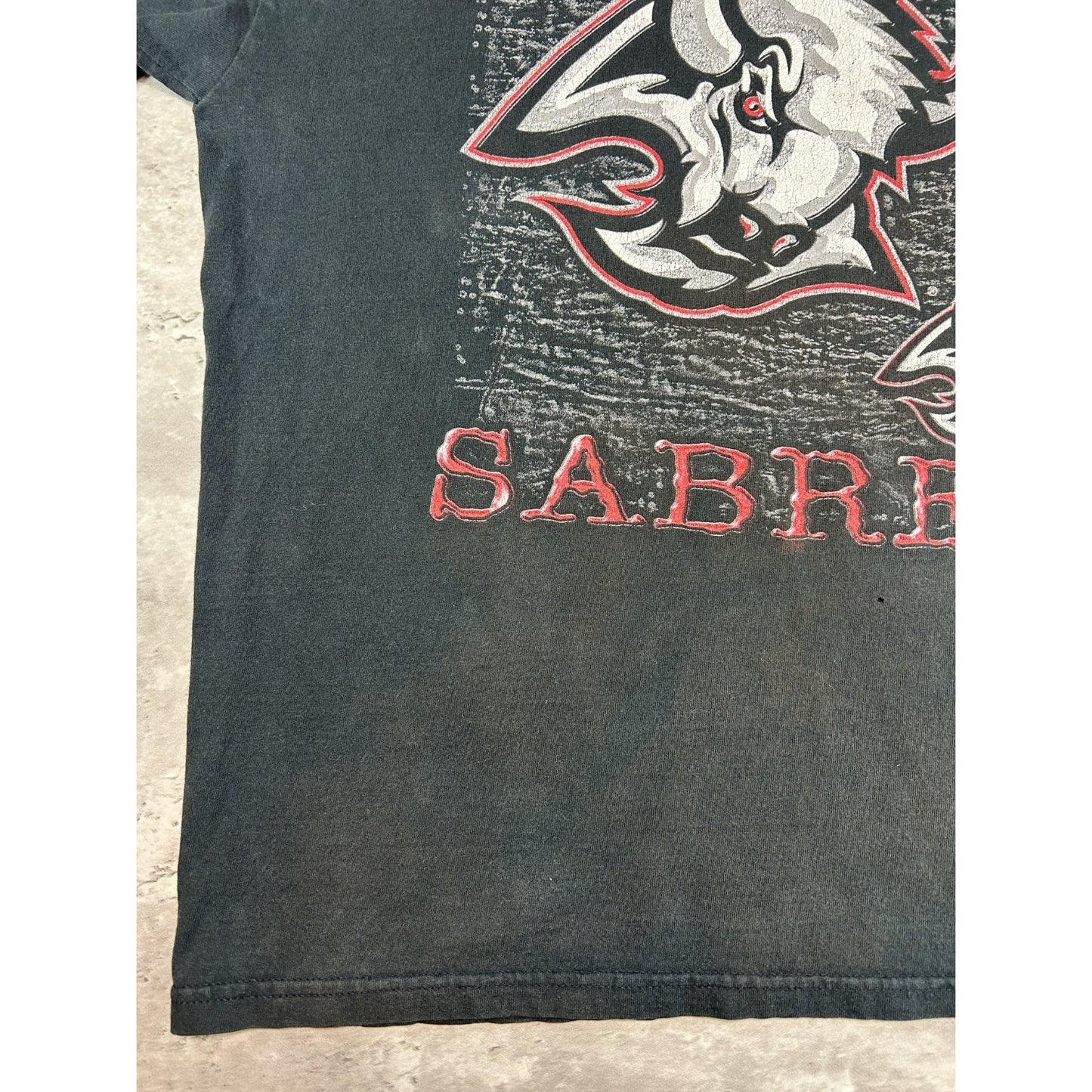 Vintage 90s Buffalo Sabres NHL Goat Head Graphic Hockey T-Shirt Size Large
