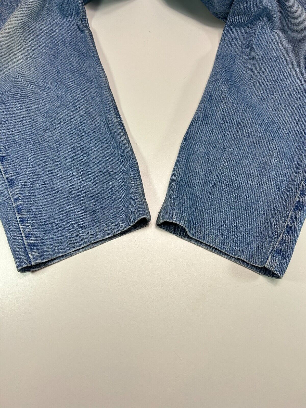 Vintage Carhartt Traditional Fit Medium Wash Denim Workwear Pants Size 38W