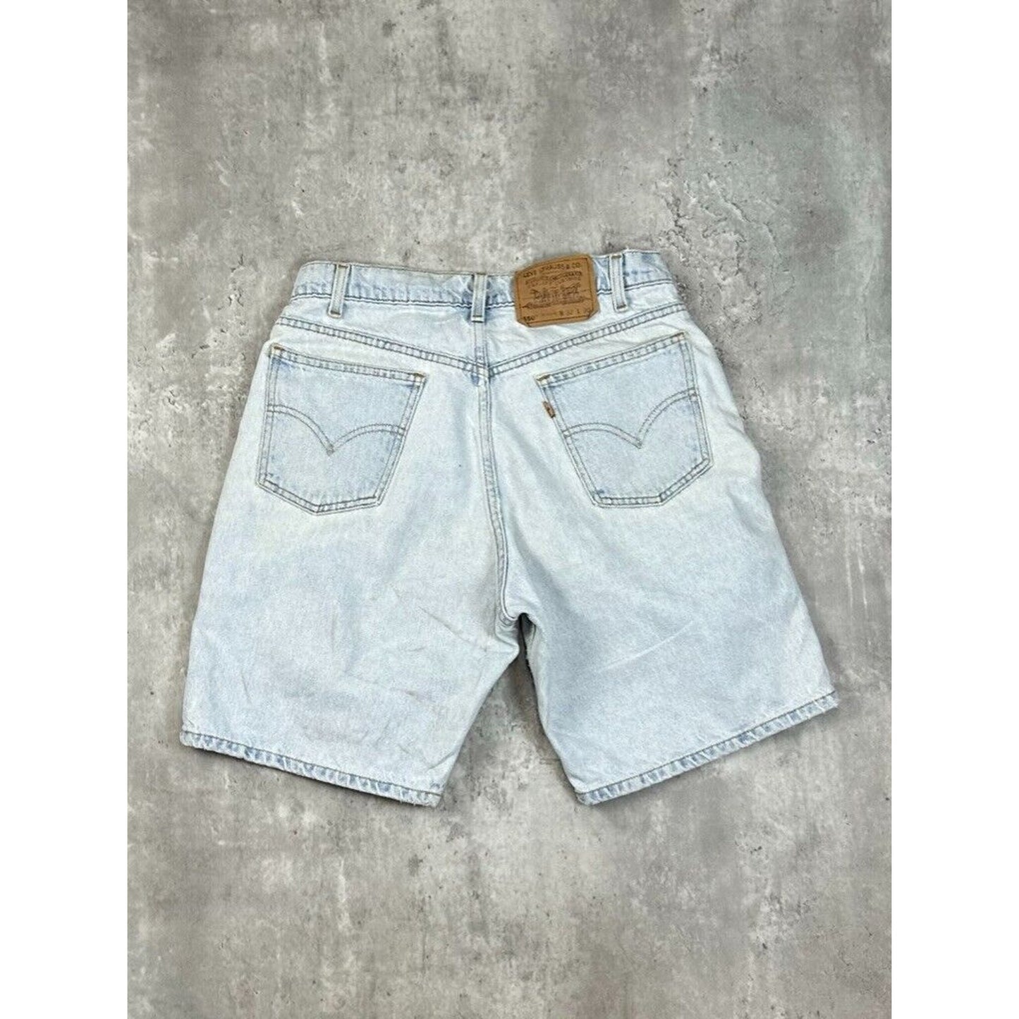 Vintage Levis 550 Orange Tab Relaxed Fit Light Wash Denim Shorts Size 31 Blue