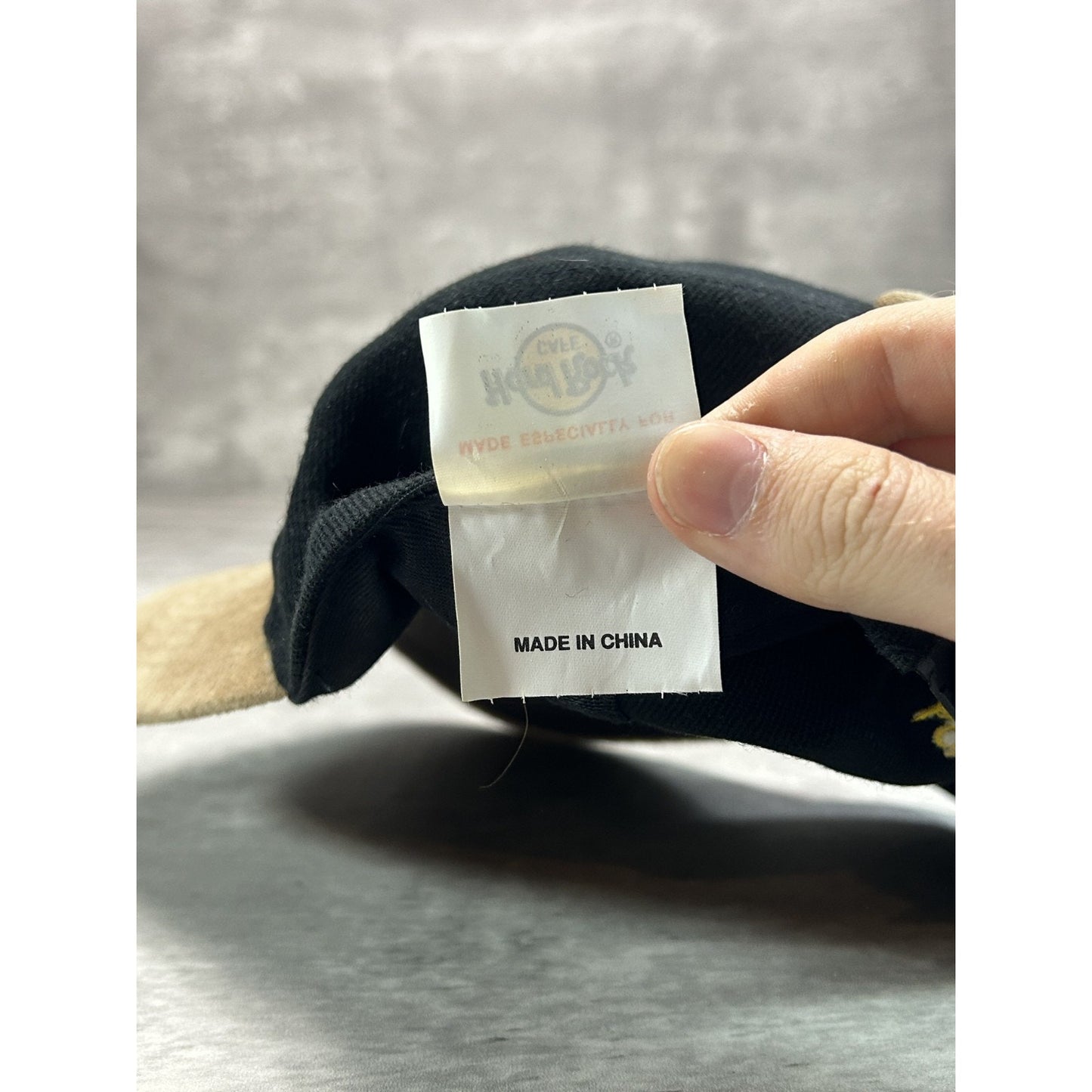 Vintage 90s Hard Rock Cafe Seoul Embroidered Logo Destination Snapback Hat OSFA