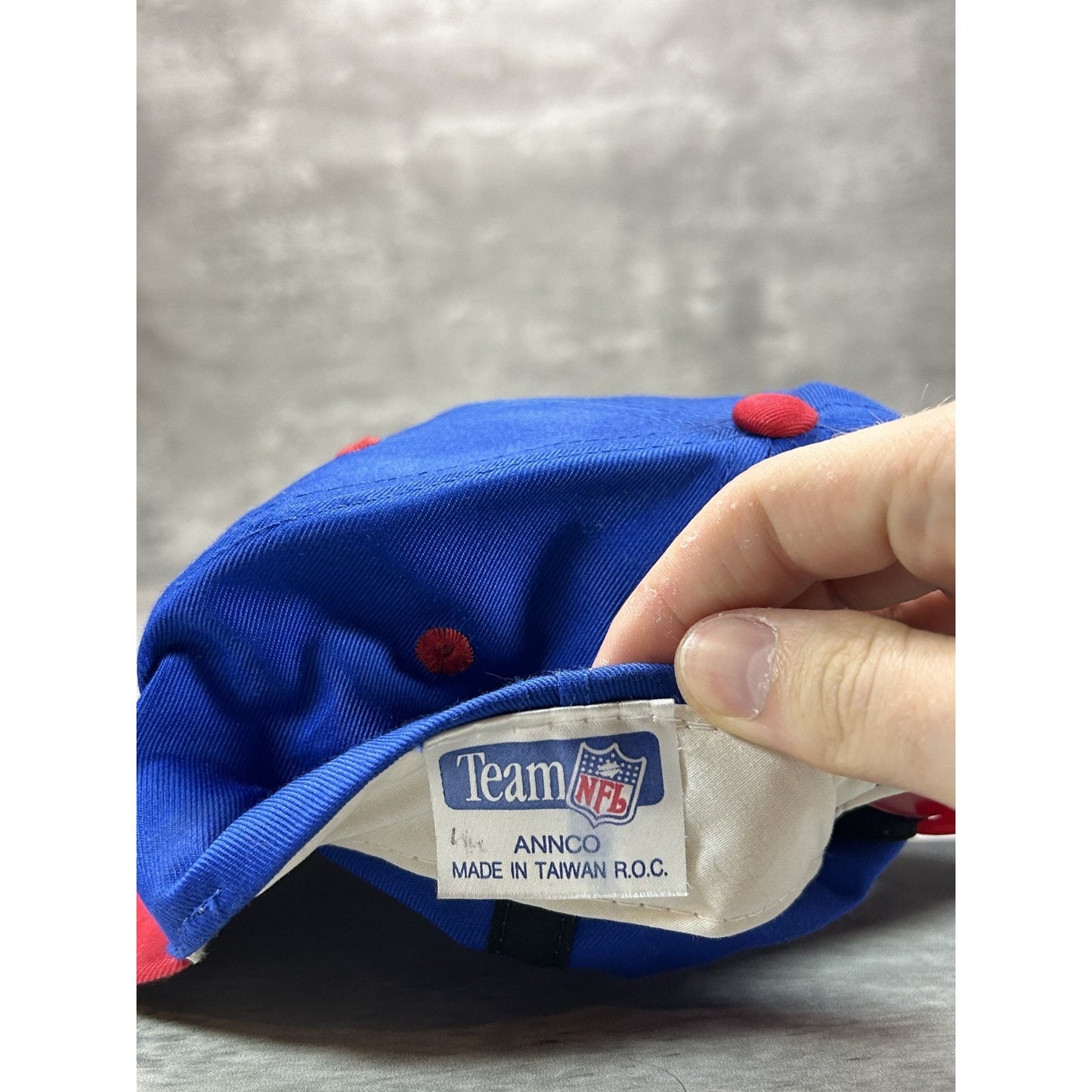 Vintage 90s New England Patriots NFL Embroidered Football Snapback Hat OSFA