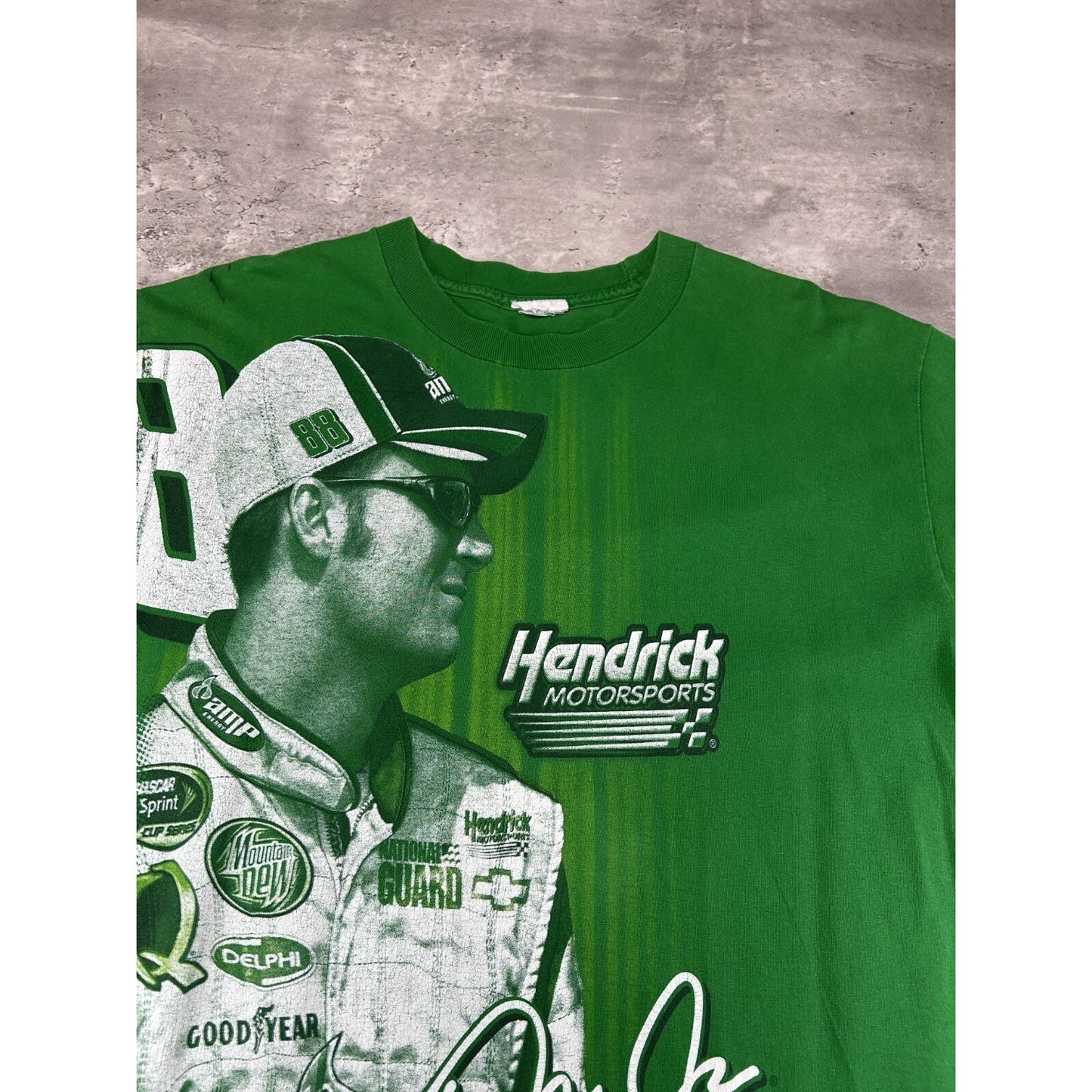 Dale Earnhardt Jr #88 Nascar AMP Energy Big Graphic T-Shirt Size Large Green