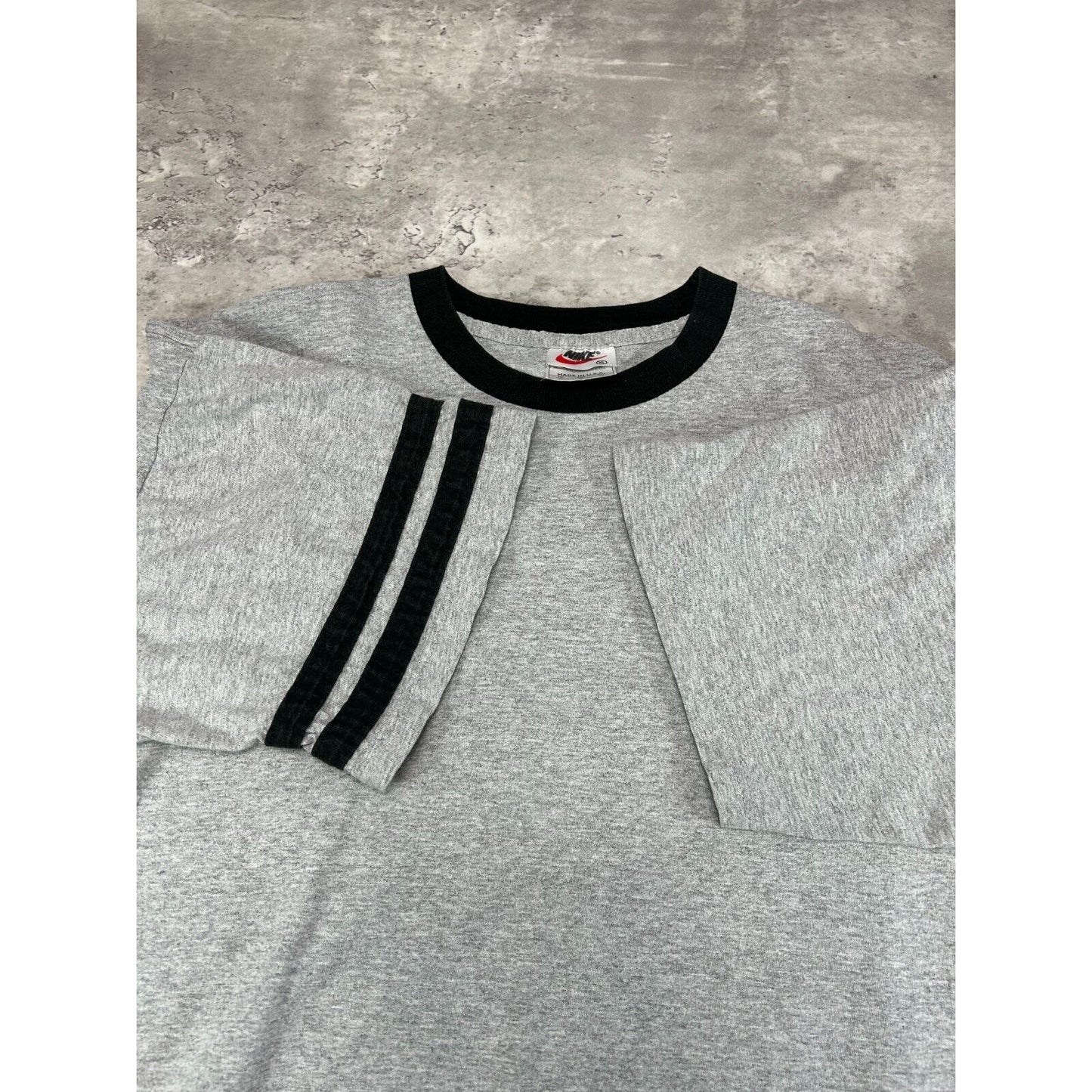 Vintage 90s Nike Air Swoosh Patch Striped T-Shirt Size XL Gray