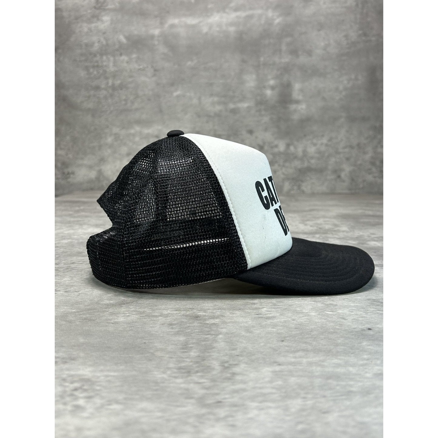 Vintage 90s Catchin Deers Graphic Spellout Trucker Snapback Hat OSFA Black