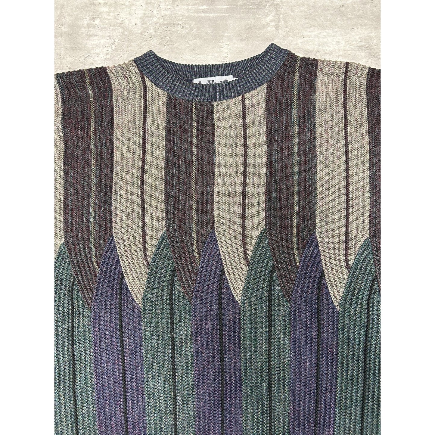 Vintage 80s/90s Abstract Striped Pullover Ribbed Knit Sweater Size 2XL