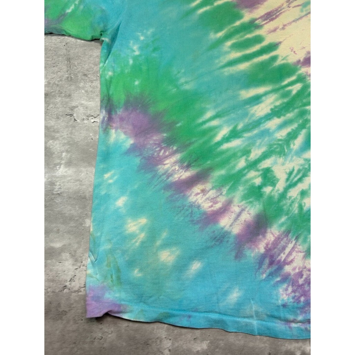 Vintage 1991 Moody Blues Tye Dye Rock Music Graffiti Spellout T-Shirt Size XL